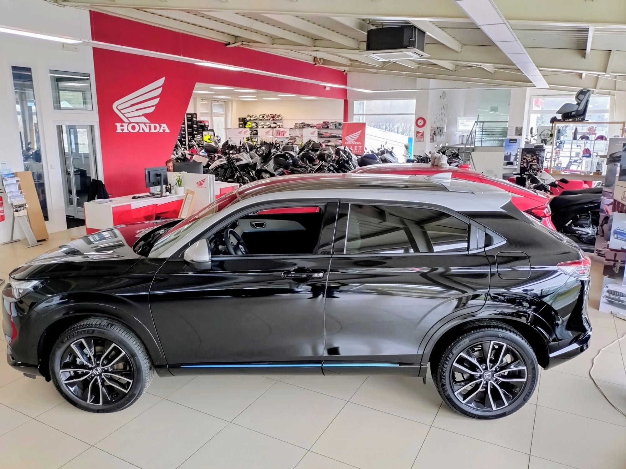 Honda HR-V, 1.5 e:HEV Advance Style Plus - fotka 3