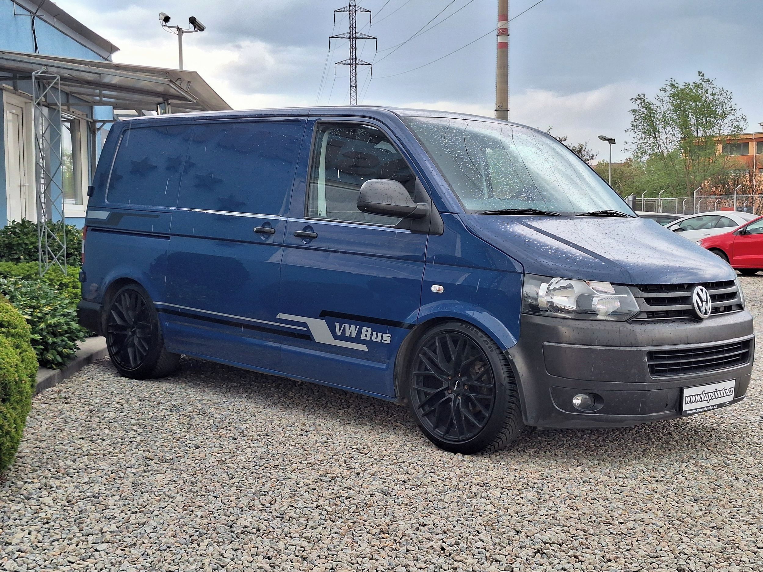 Volkswagen Transporter, T5 2,0TDi  KLIMA, ALU 20 - fotka 4