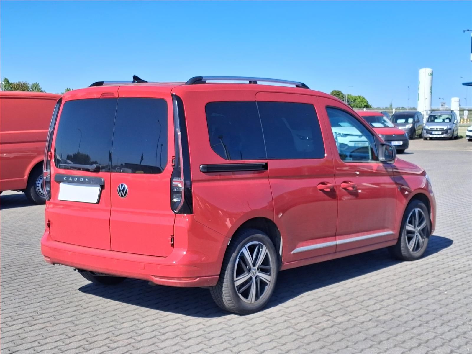 Volkswagen Caddy, 2.0 TDI, 5Míst, Klima, ČR - fotka 5