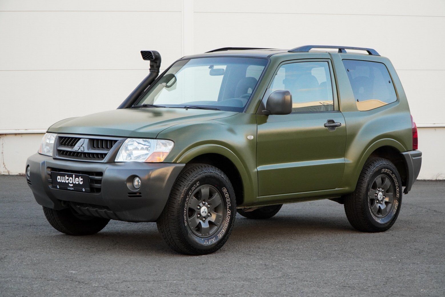 Mitsubishi Pajero, 3.2 Di-D 4x4 AUTOMAT - fotka 6