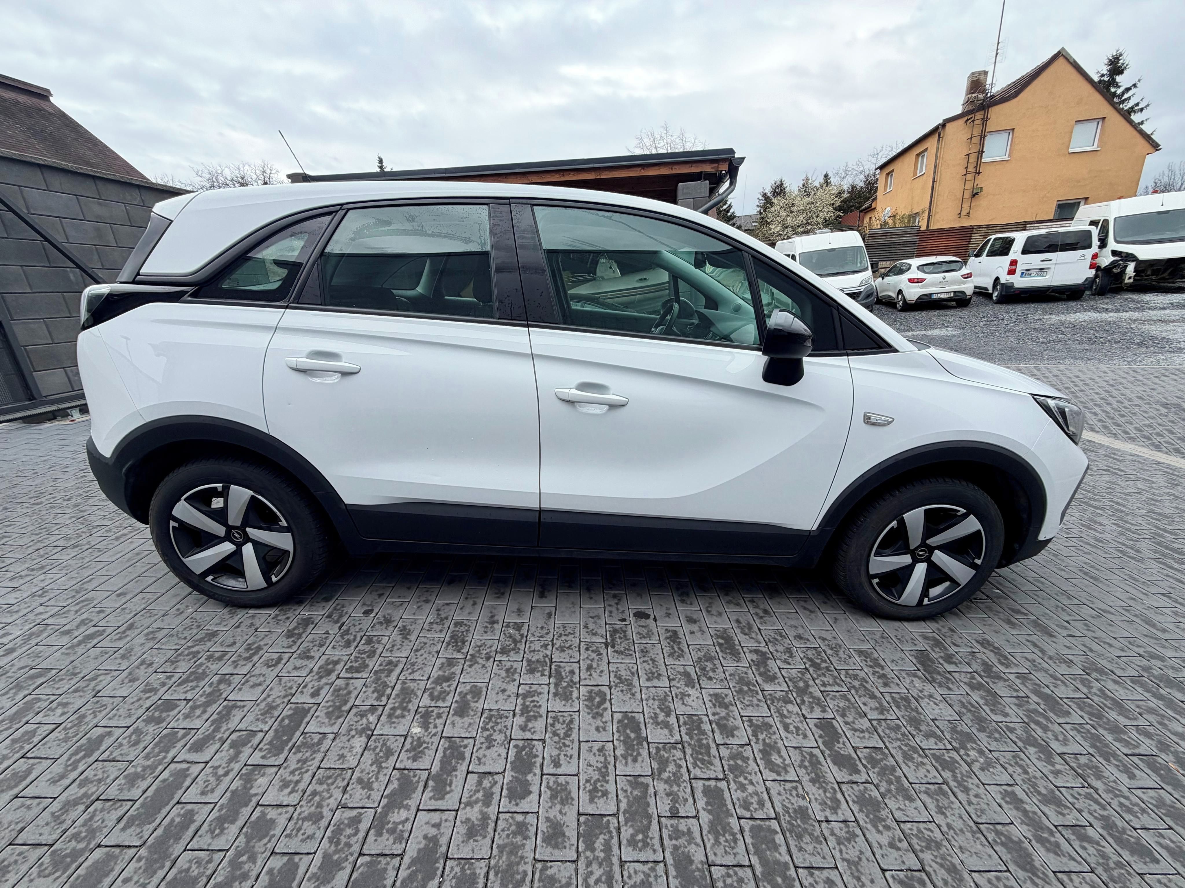 Opel Crossland, 1.2i 81kW KOUP. ČR 1.MAJITEL! - fotka 4