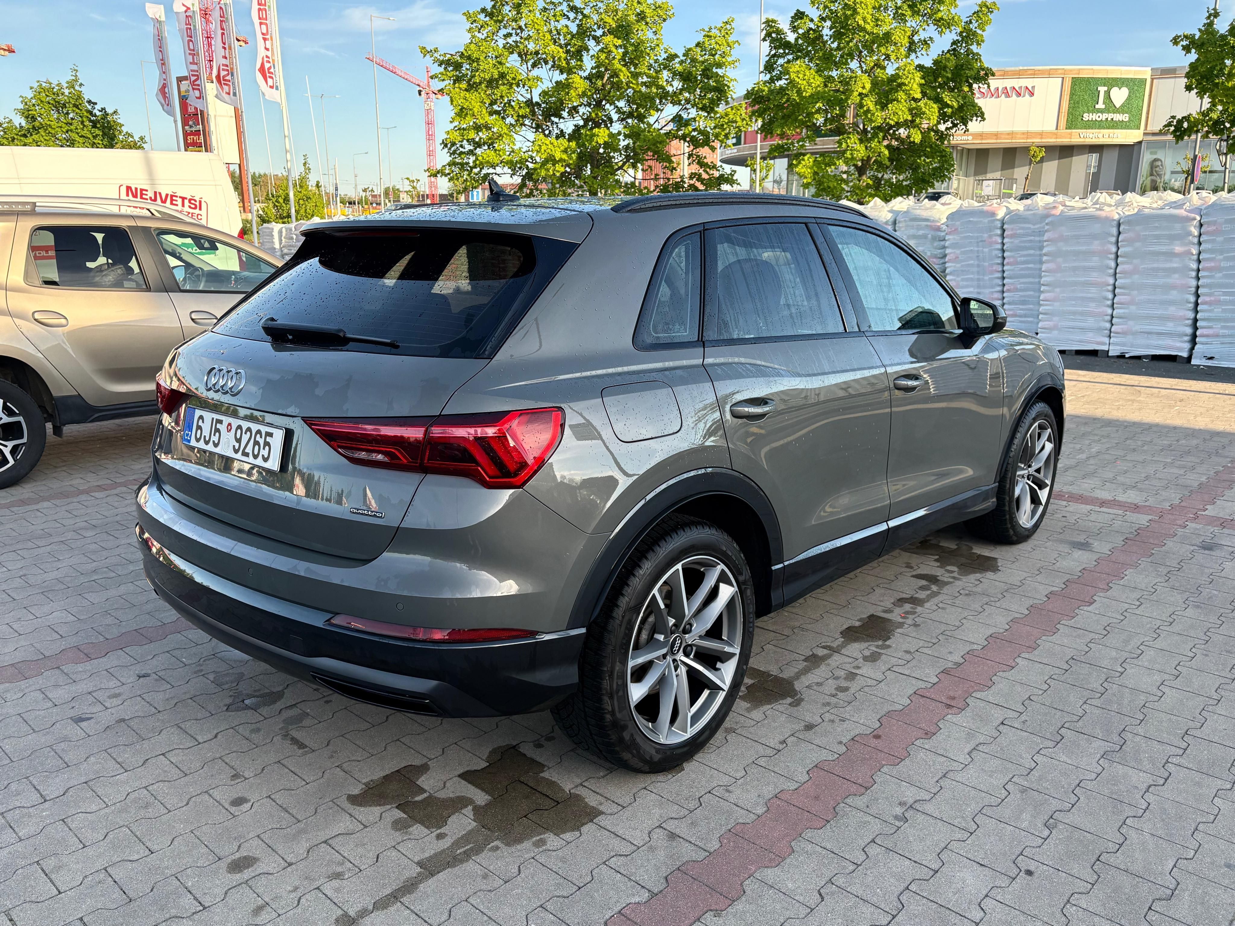 Audi Q3 - fotka 6