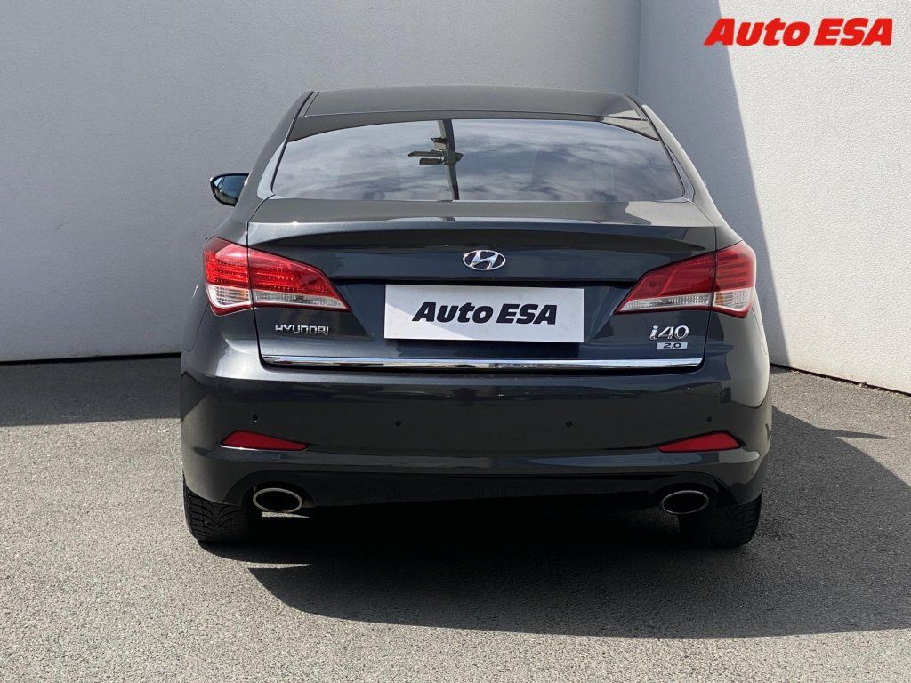 Hyundai i40, 2.0i - fotka 5