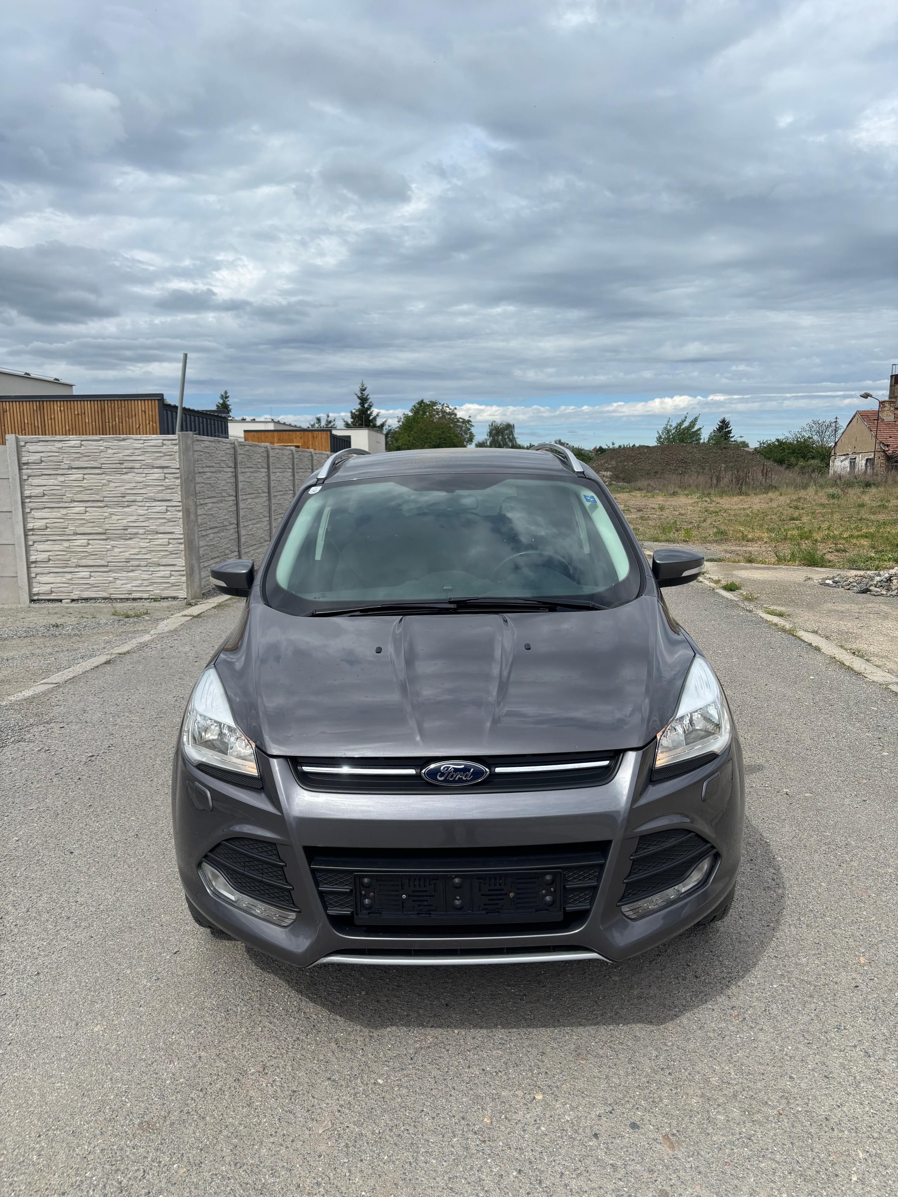 Ford Kuga, 2,0TDCI 103KW 4X4 1-MAJITEL - fotka 2