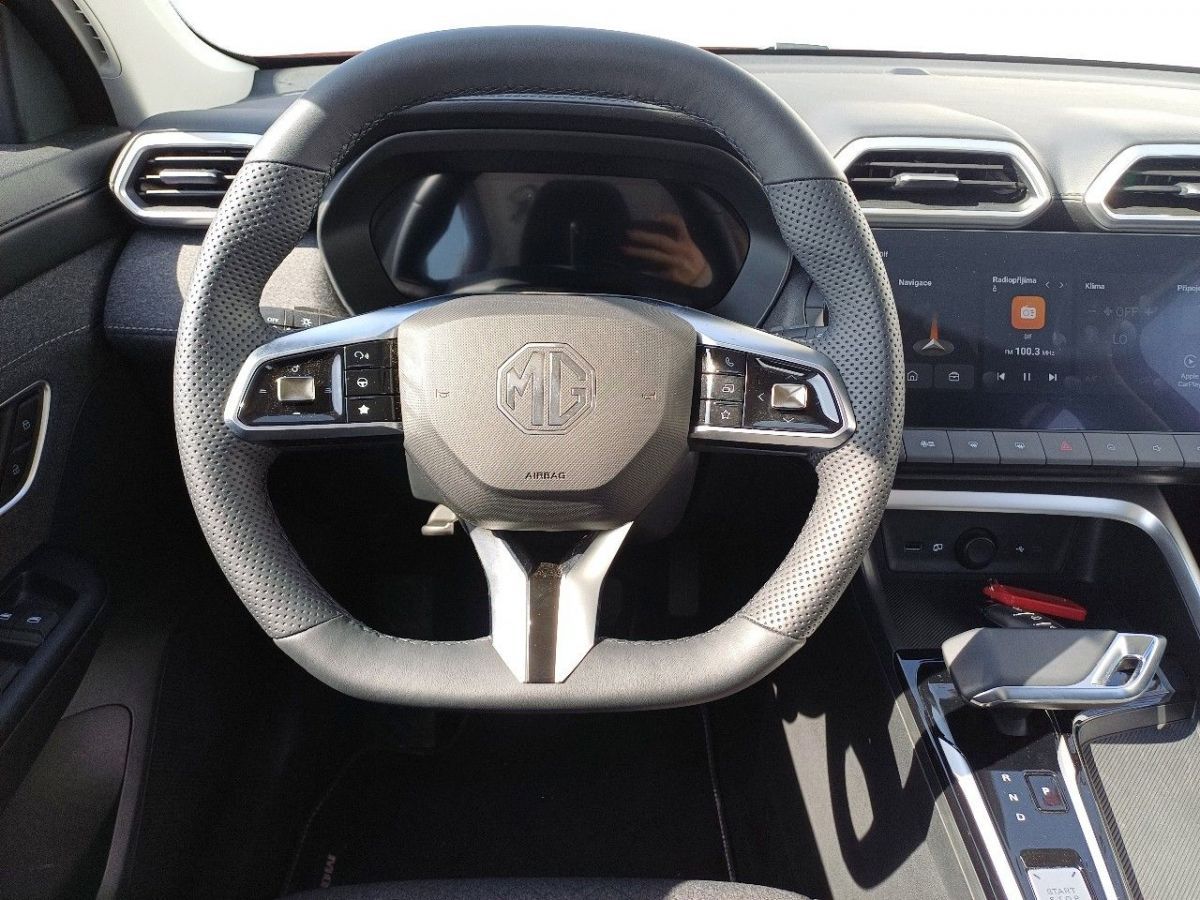 MG ZS, EMOTION hybrid+ 145 kW - fotka 3