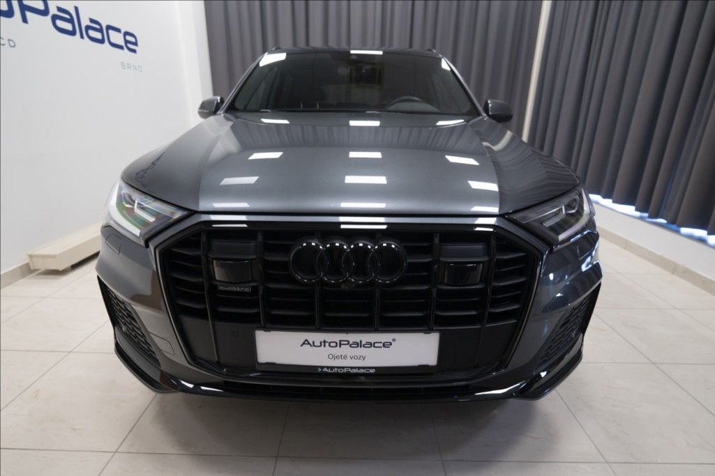 Audi Q7, 3,0 TDI QUATTRO S-LINE ČR - fotka 2