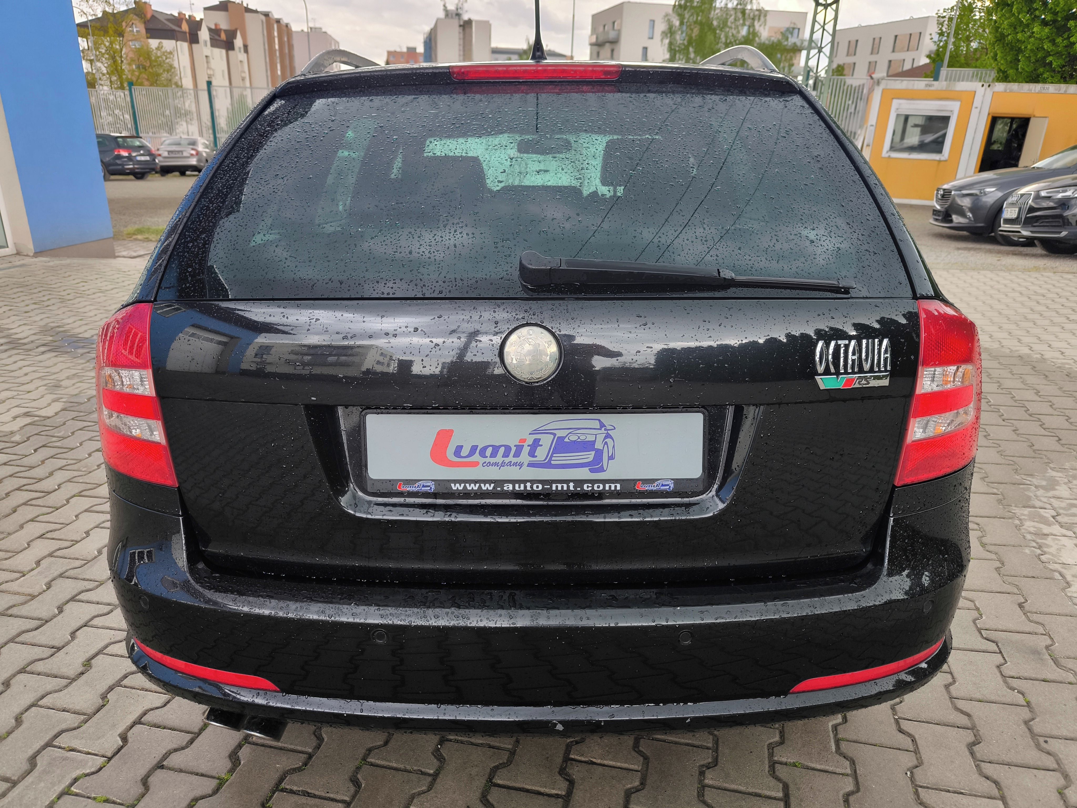 Škoda Octavia, 2.0 TDi RS - fotka 6