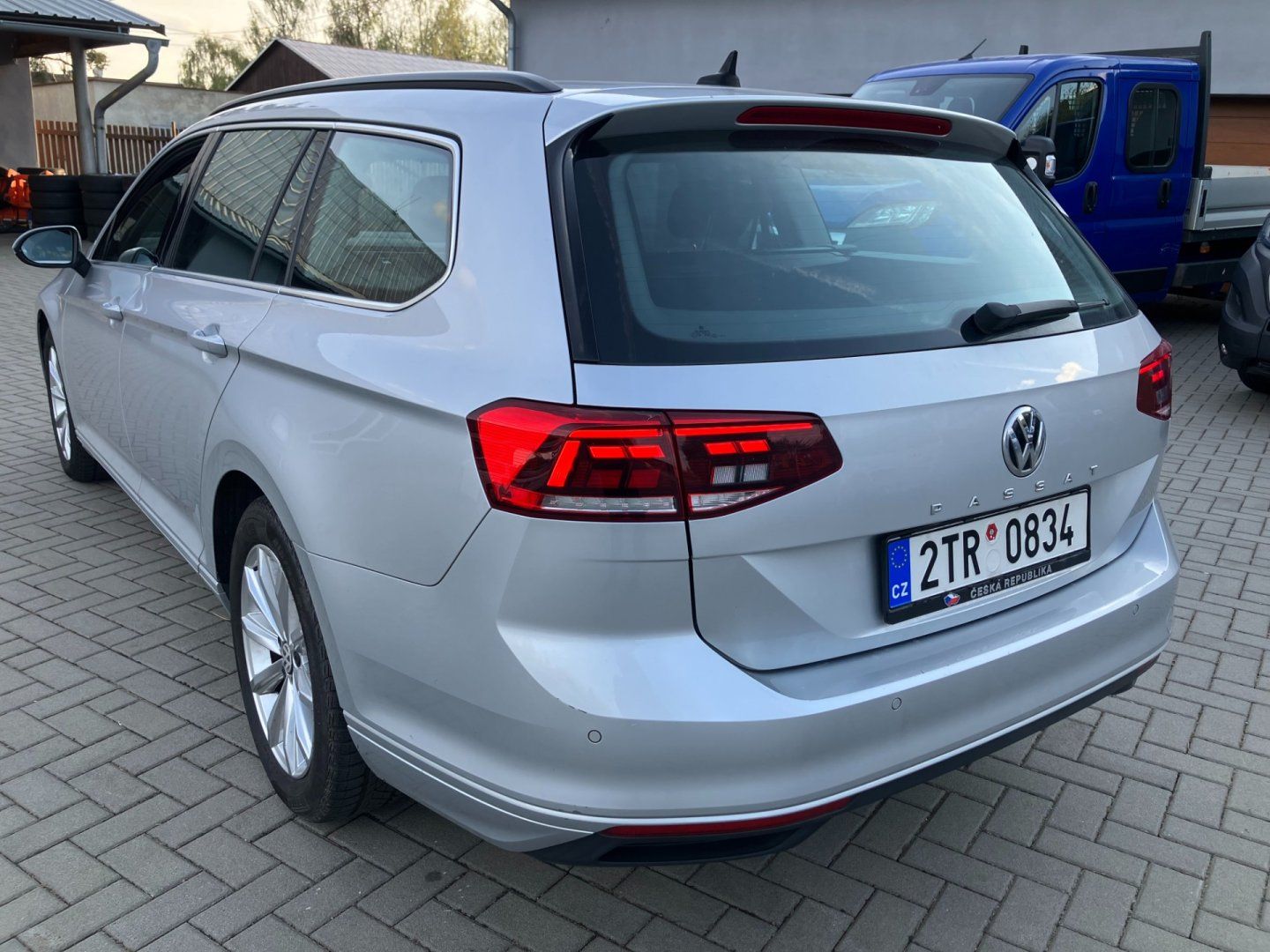 Volkswagen Passat Variant, 2.0TDI 110kW DSG EL.TZ,NAVI - fotka 5
