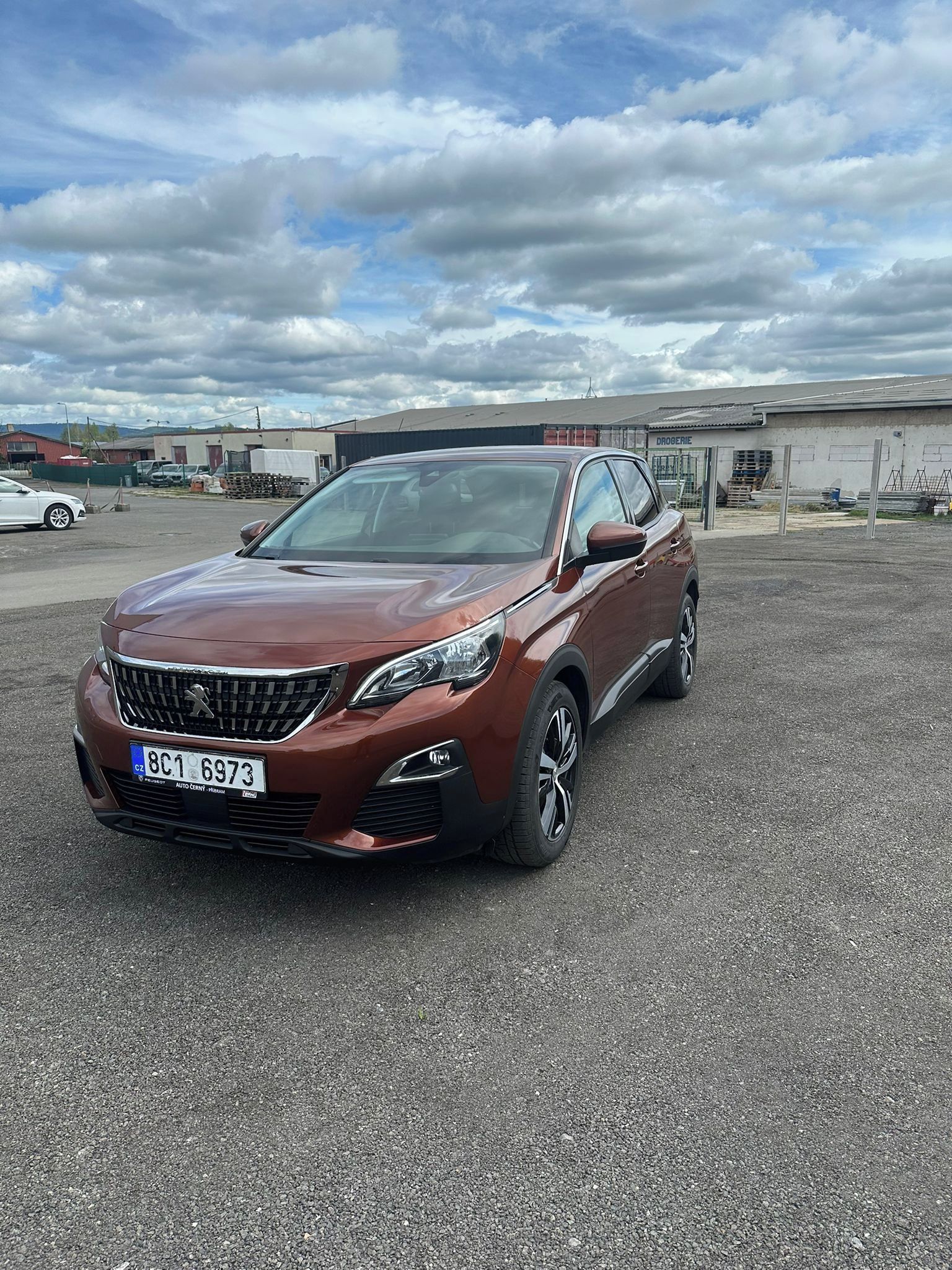 Peugeot 3008, !!!!Motor má najeto 40t km!!!!