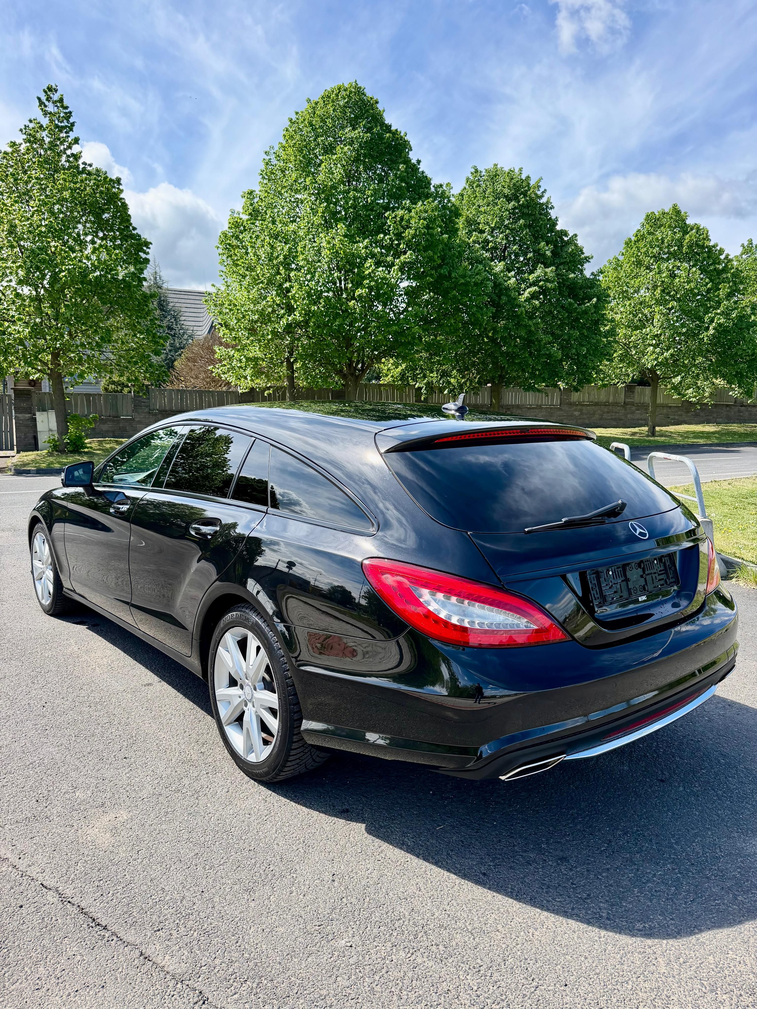 Mercedes-Benz CLS, 350CDI/195kw, AMG, DPH - fotka 4