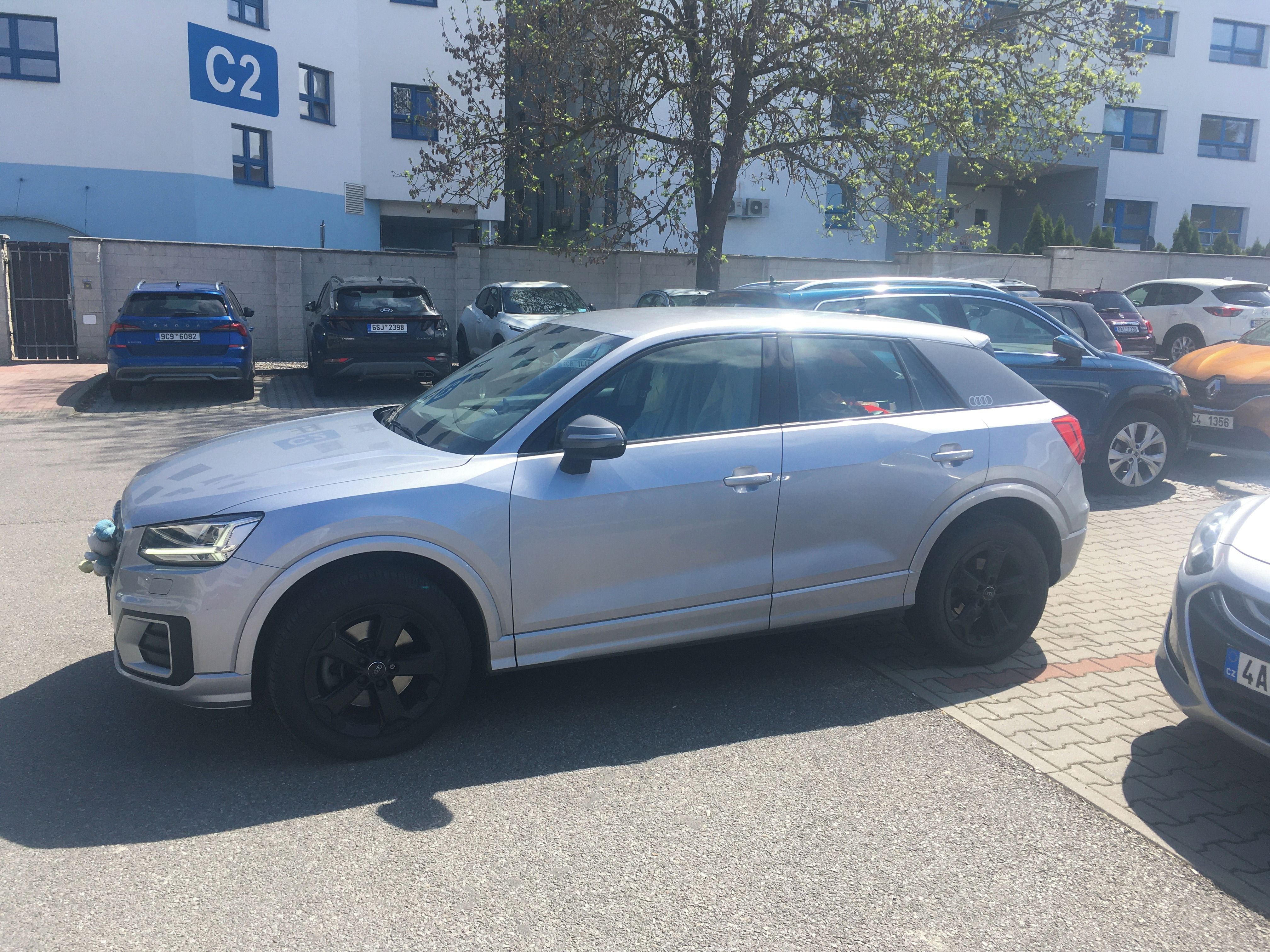 Audi Q2, Audi Q2, 140kw TFSI,4x4, tažné - fotka 2