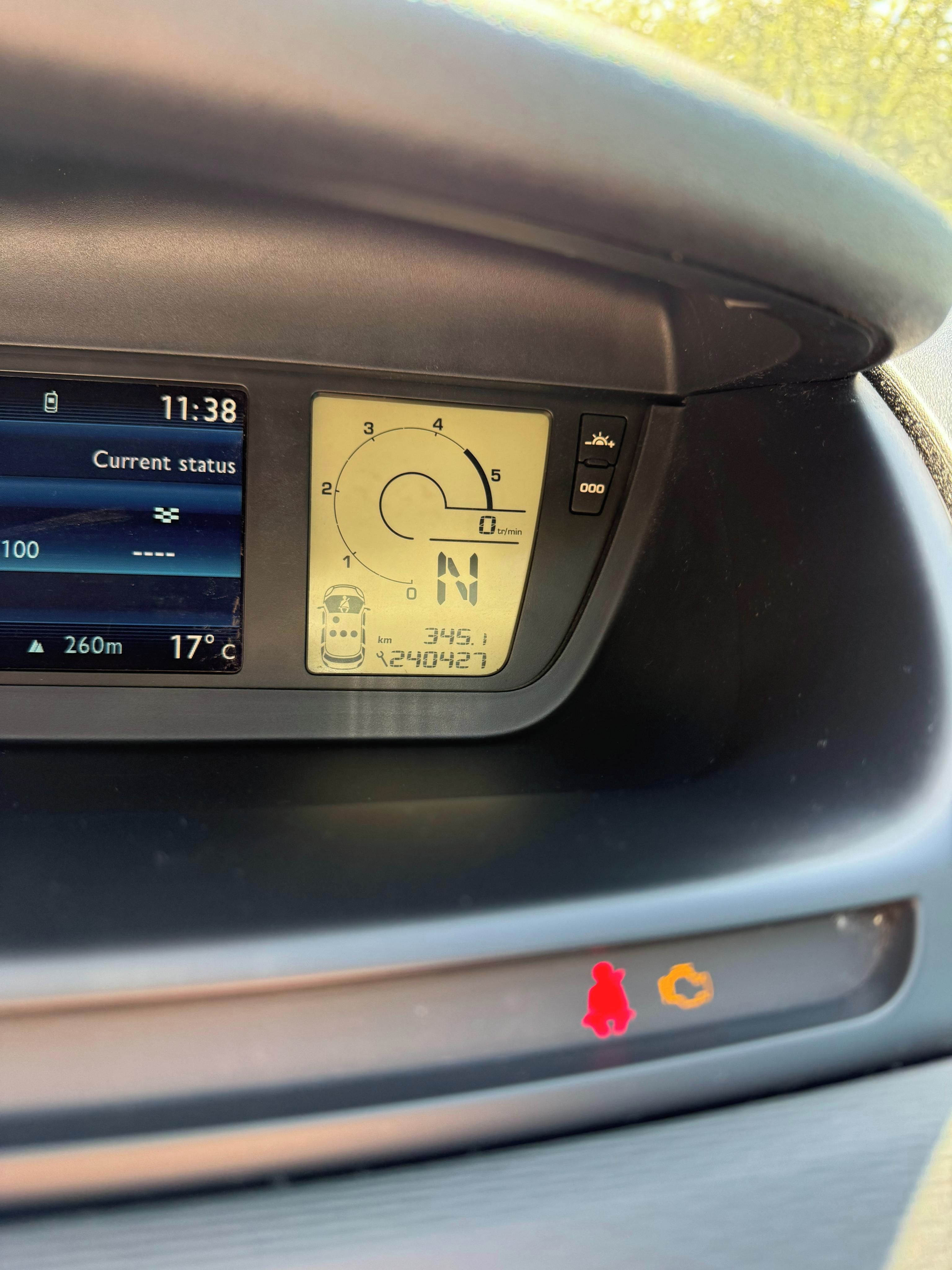 Citroën C4 Picasso, TDI - fotka 4