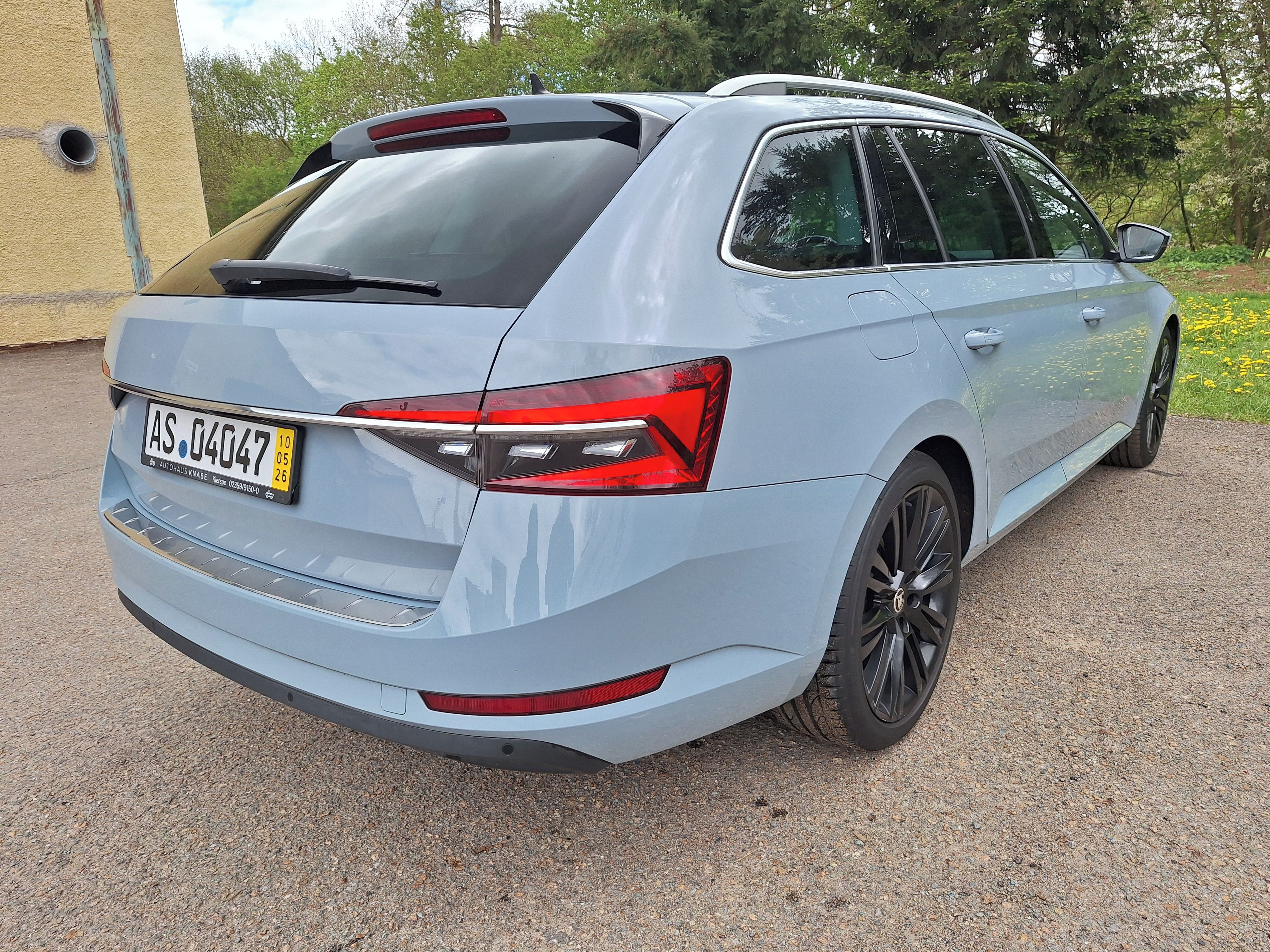 Škoda Superb, Škoda Superb 2.0tdi DSG Style+ - fotka 3