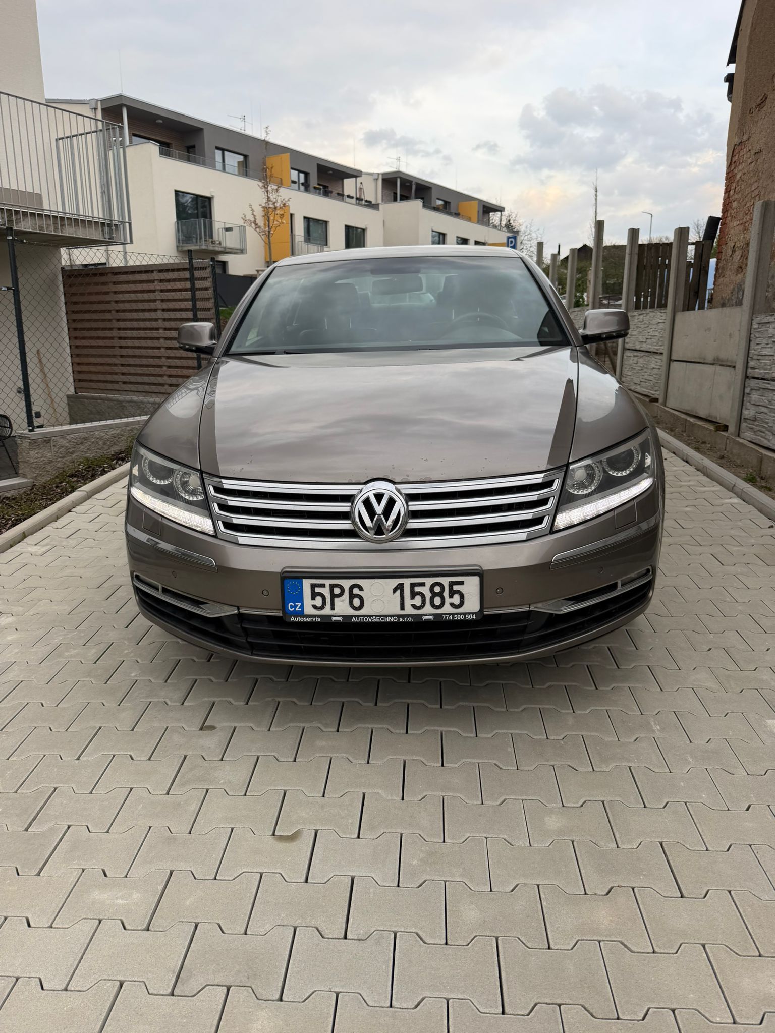 Volkswagen Phaeton, 3.0 TDI V6 TOP STAV - fotka 3