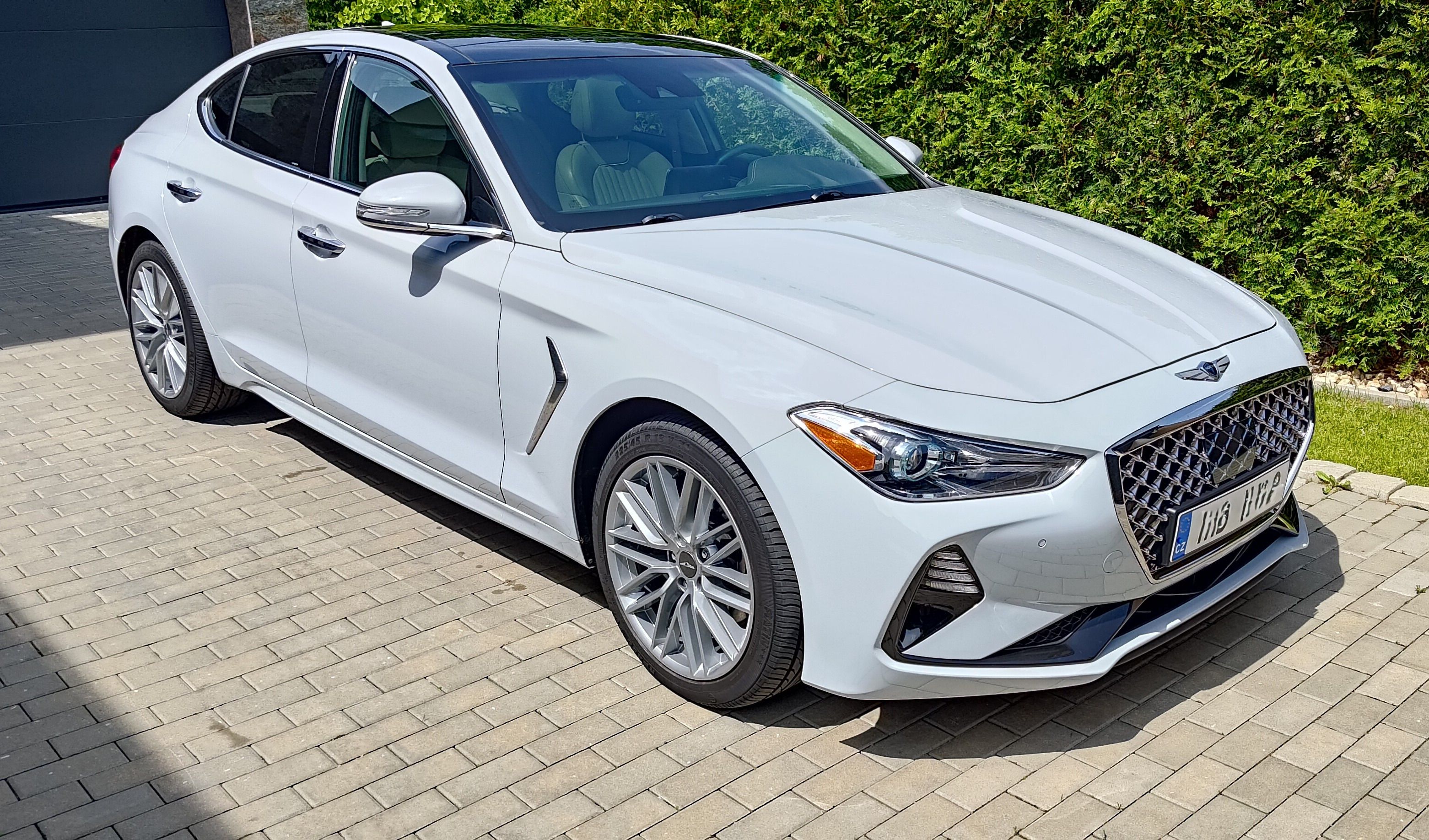 Genesis G70, 2.0T AWD