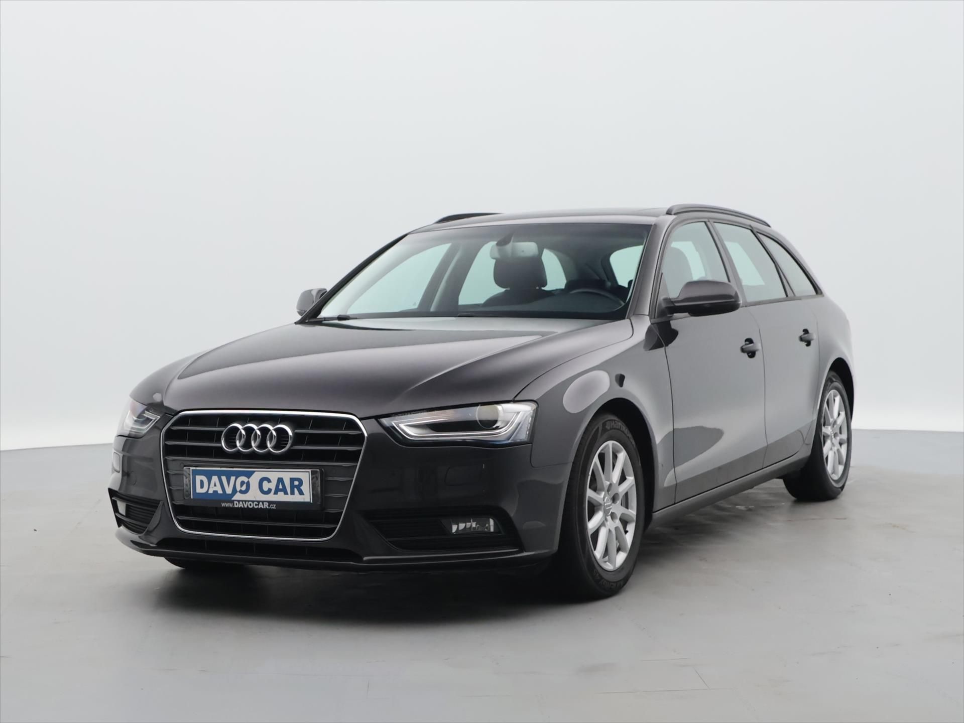 Audi A4 Avant, 2,0 TDi 100kW Kůže Pano Navi - fotka 3