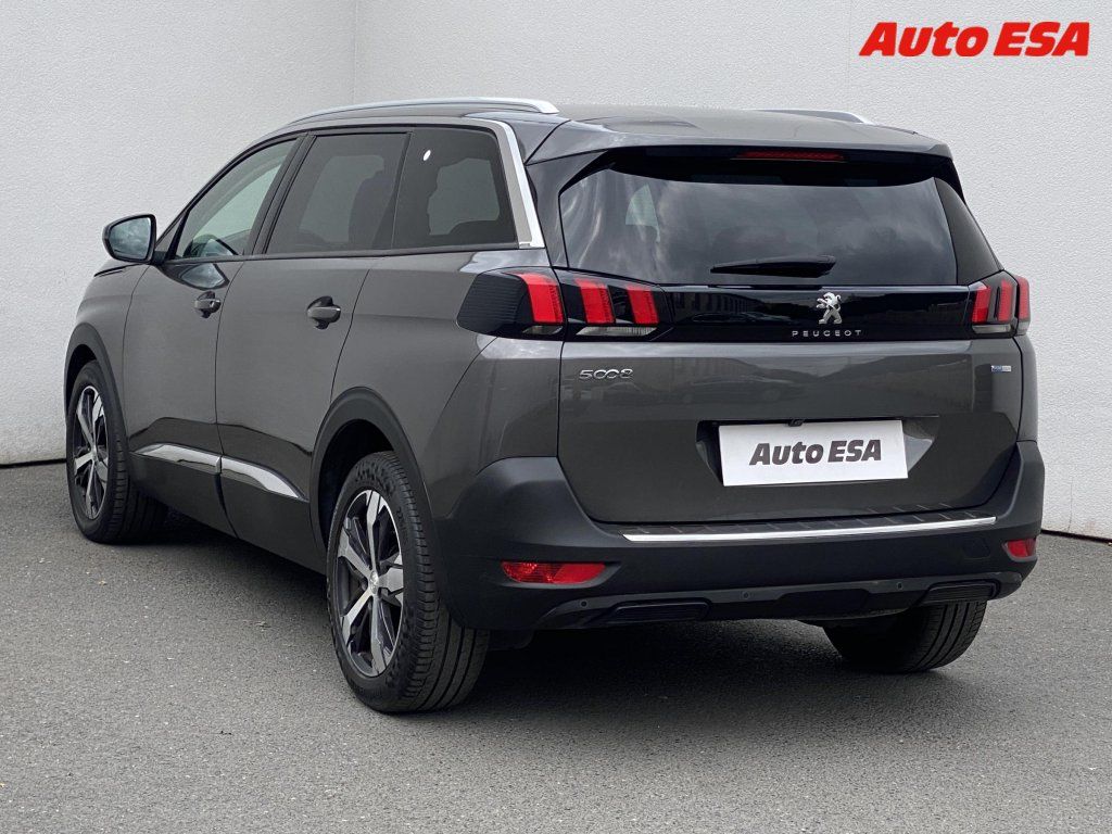 Peugeot 5008, 1.2i,Allure - fotka 6