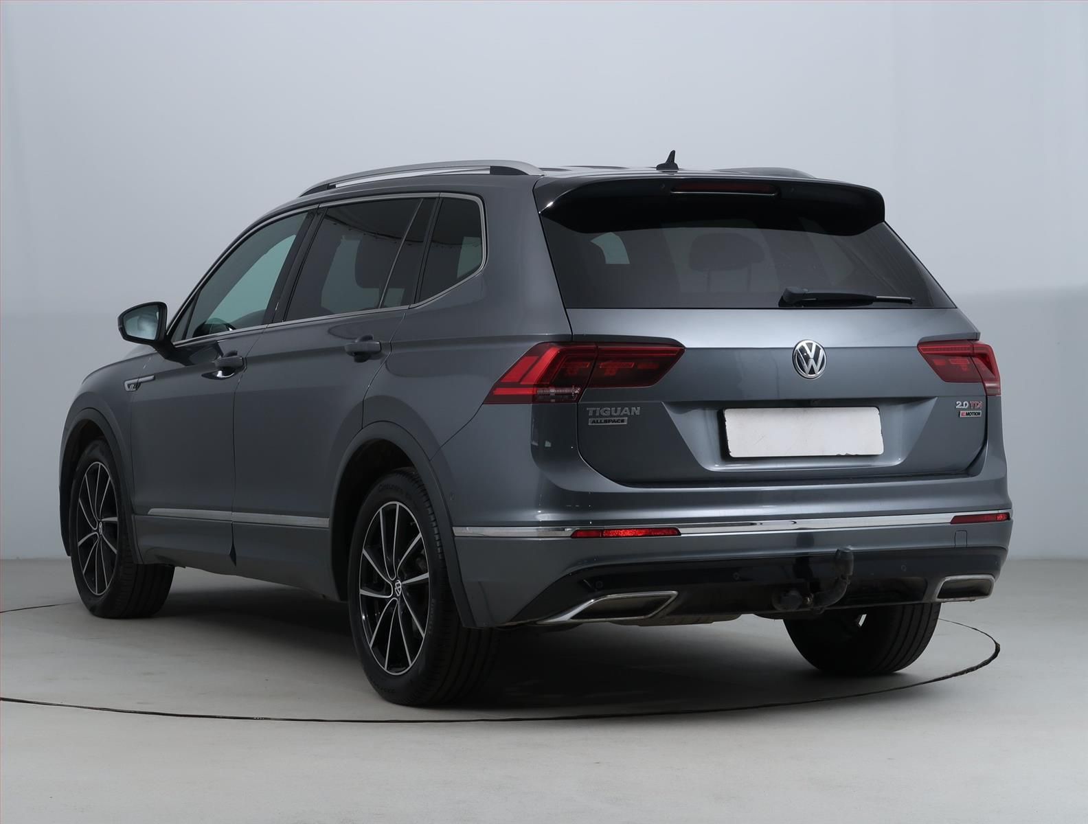 Volkswagen Tiguan Allspace, 2.0 BiTDI, R-Line, 4X4 - fotka 4