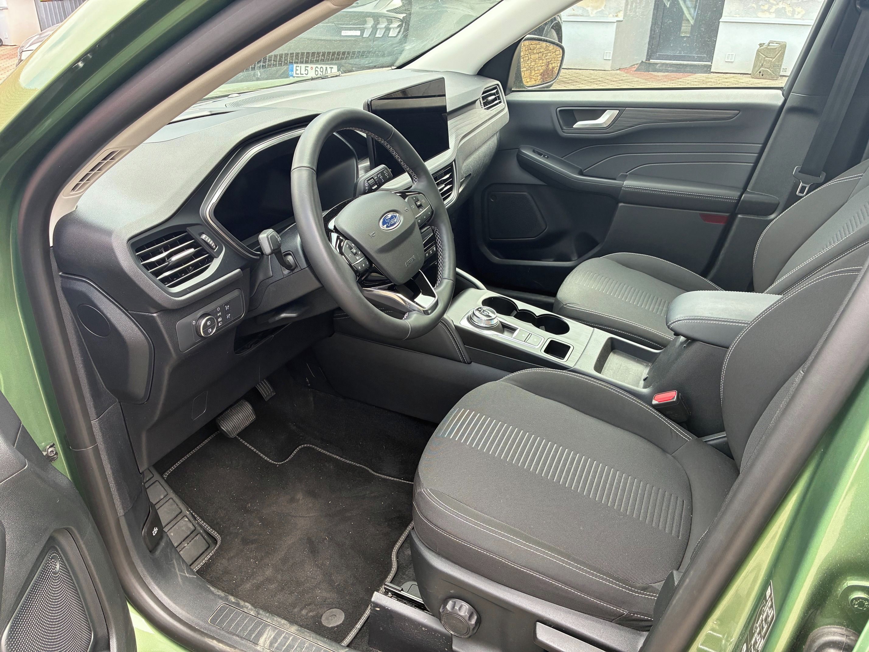 Ford Kuga, Active 4x4 Panorama - fotka 6