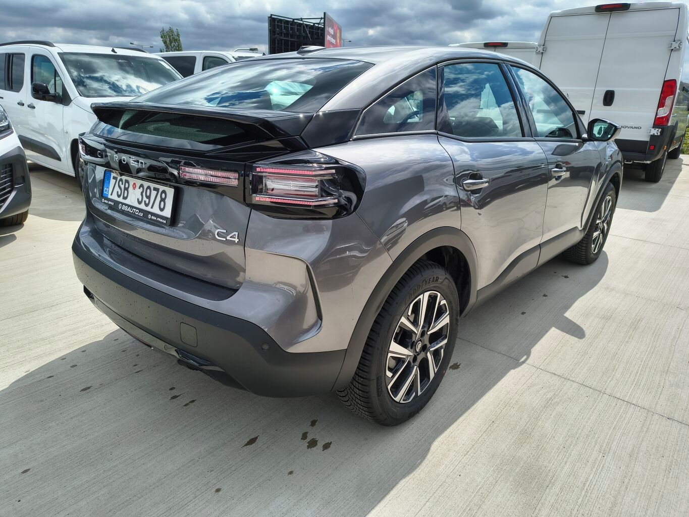 Citroën C4, 2670  PLUS Petrol 130k Automat - fotka 6