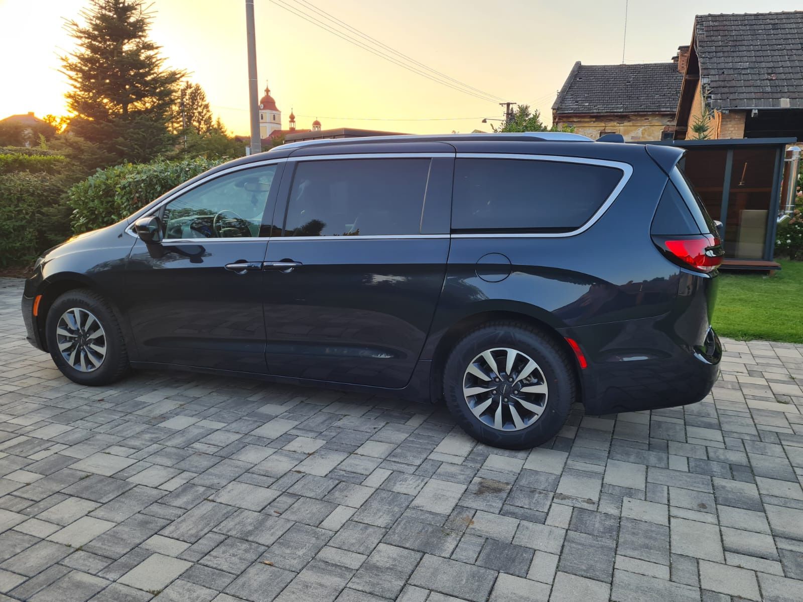 Chrysler Pacifica, 3,6 Touring L, nový model, DPH - fotka 5