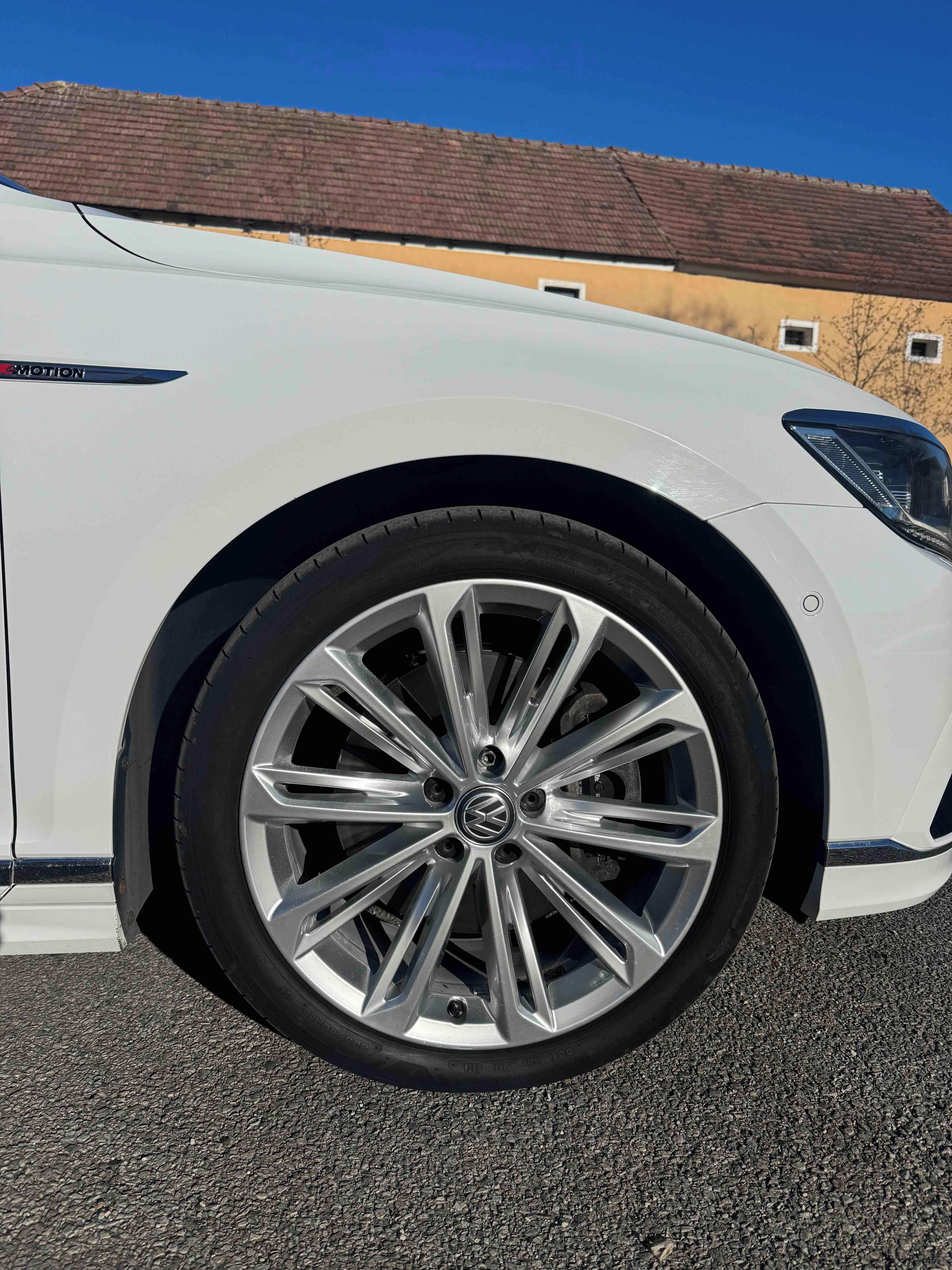 Volkswagen Passat, Volkswagen Passat 2.0tdi 176kw - fotka 5