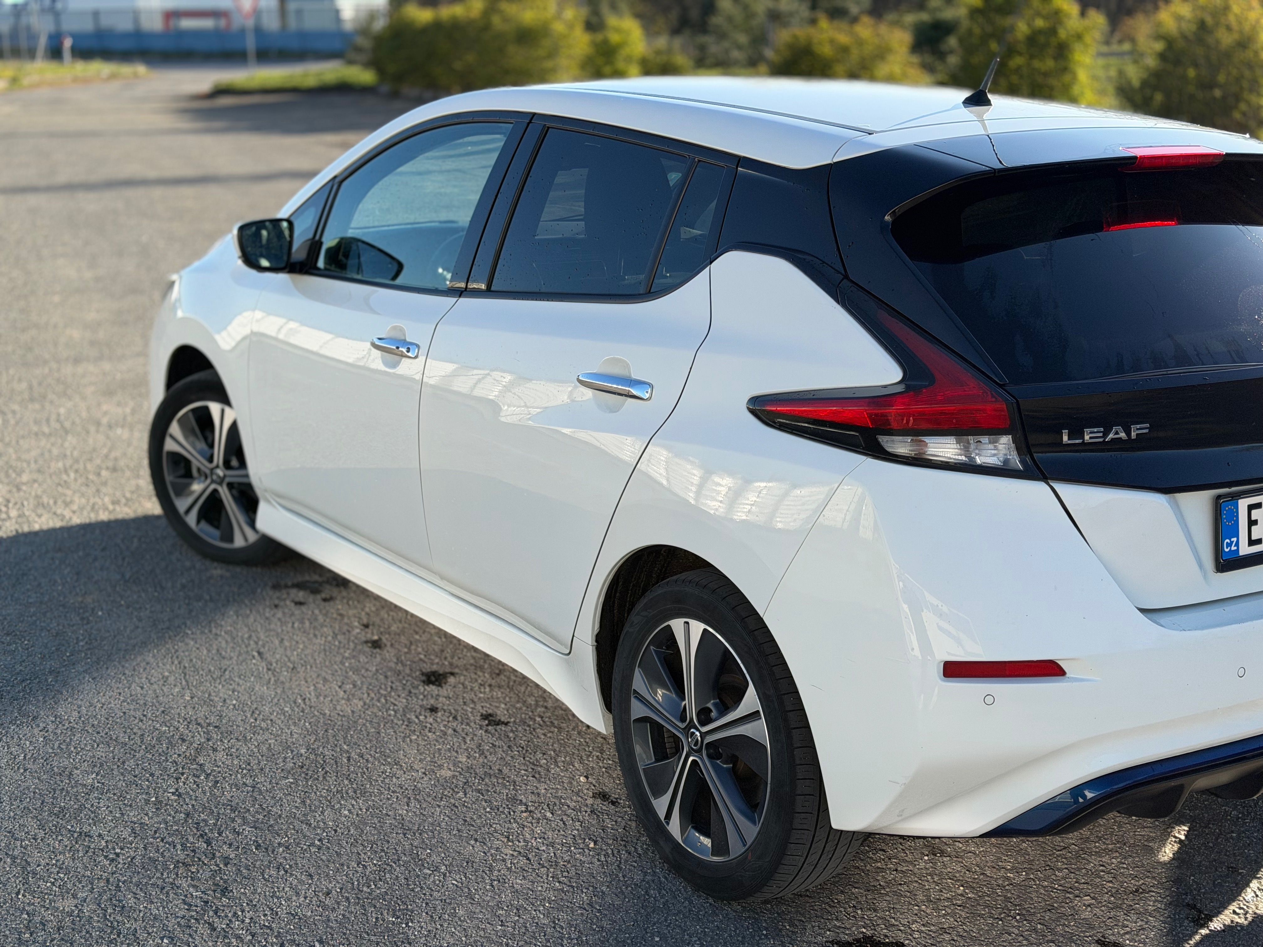 Nissan LEAF, Nissan LEAF 62 kWh |SOH 89 %| - fotka 5