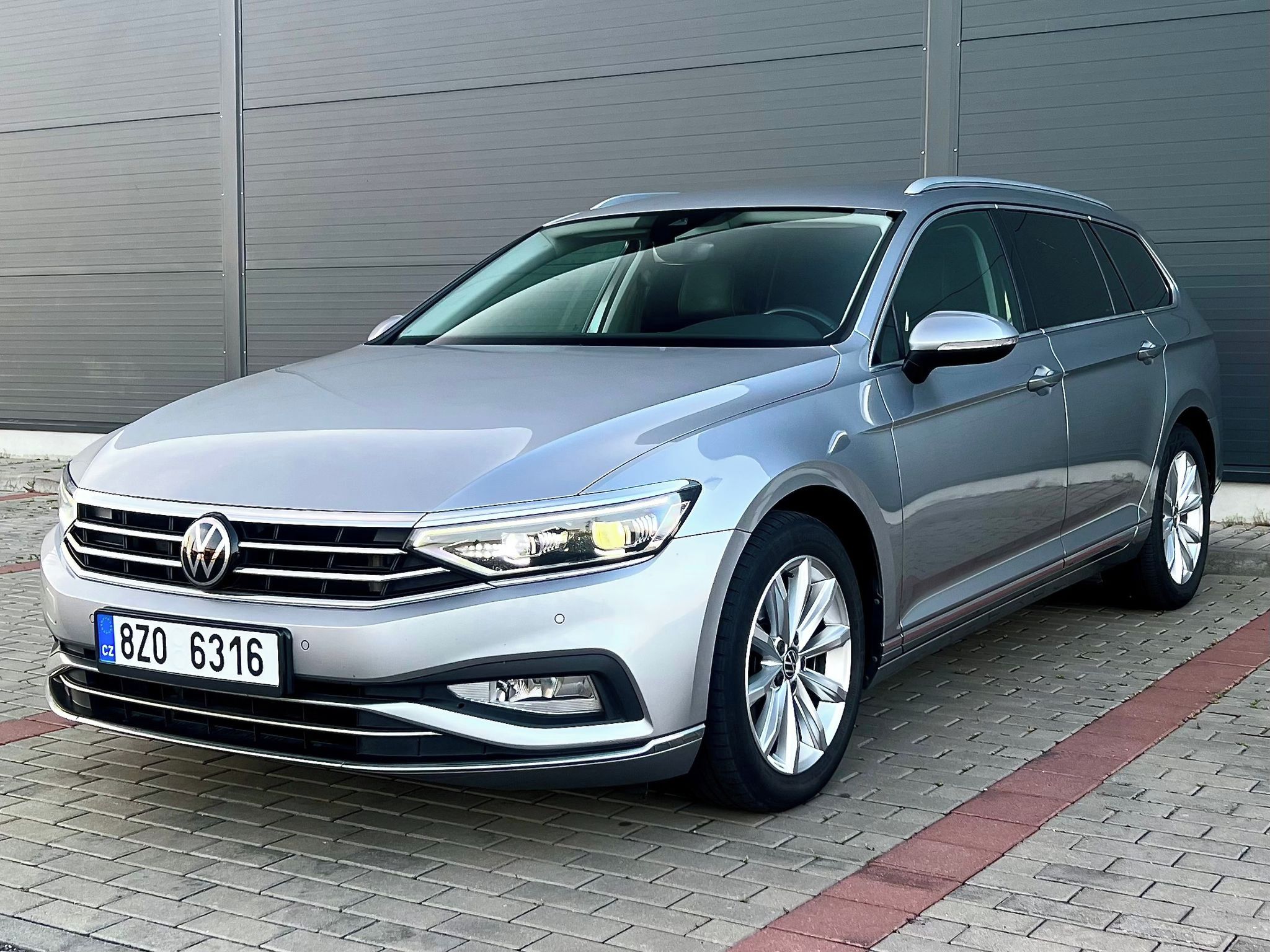 Volkswagen Passat, 2.0 TDI-DSG-ELEGANCE