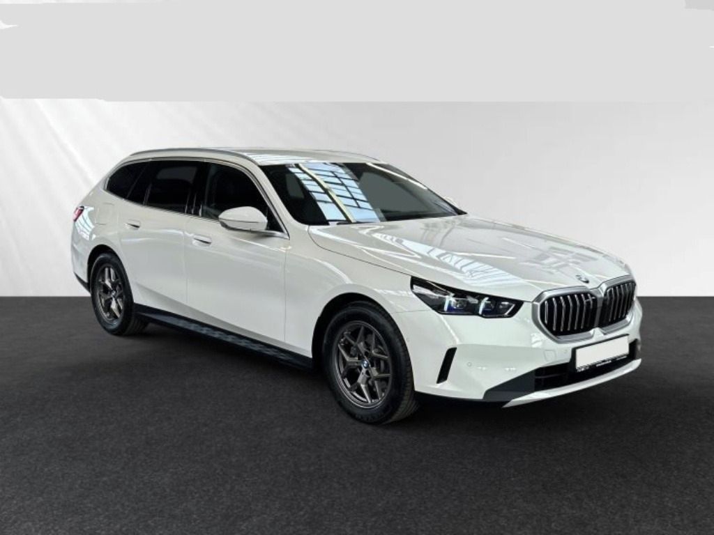 BMW Řada 5, 520 i Touring*Kůže*360° kamera
