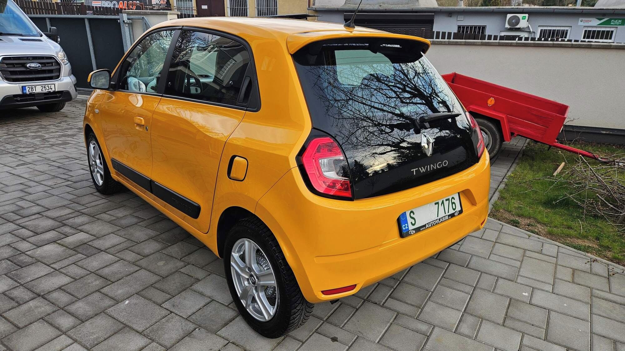 Renault Twingo, 1.0 SCE 75 2020 37tkm serviska - fotka 5
