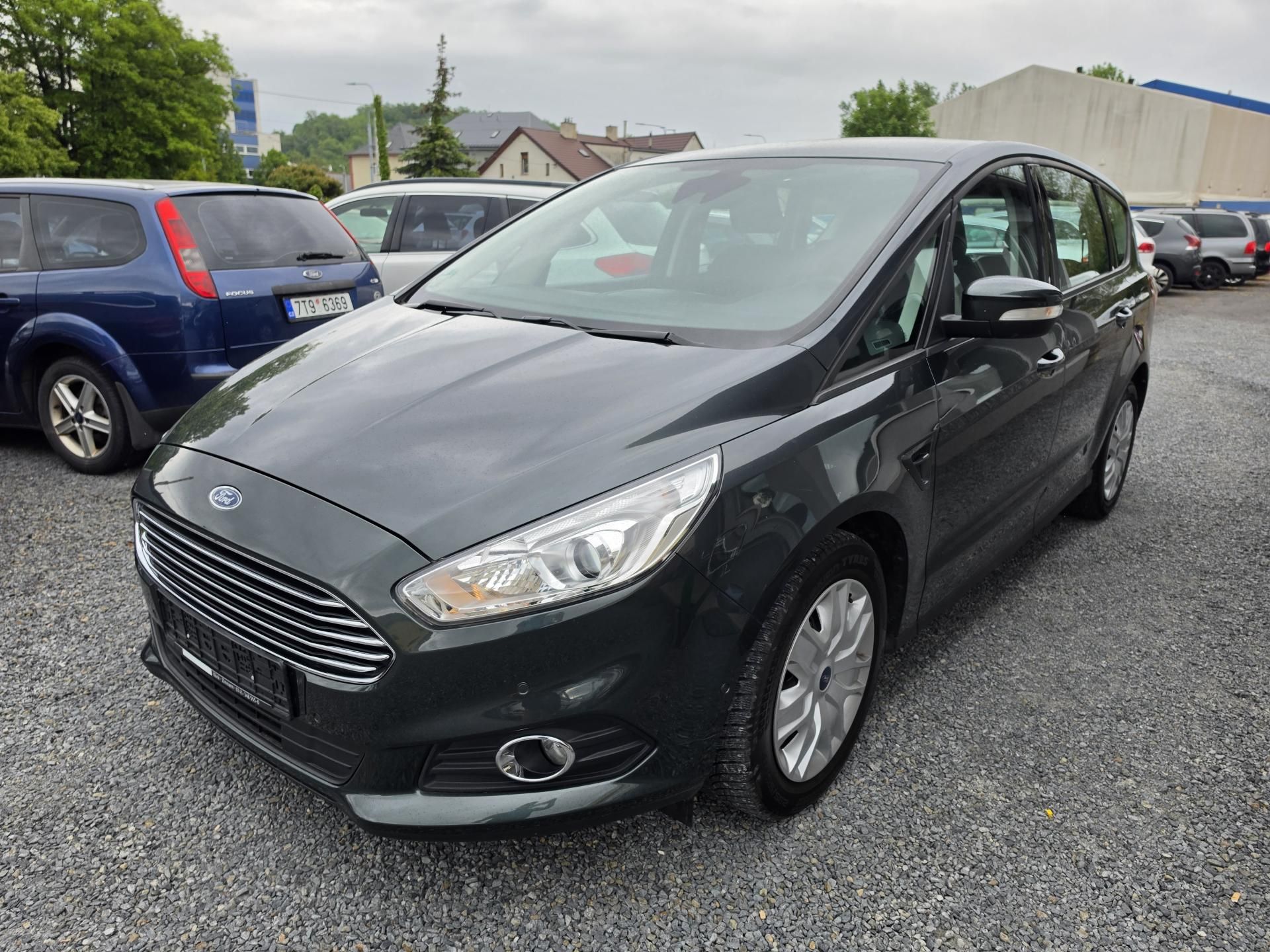 Ford S-MAX, 1.5 i Navi Parkovací senzory - fotka 2