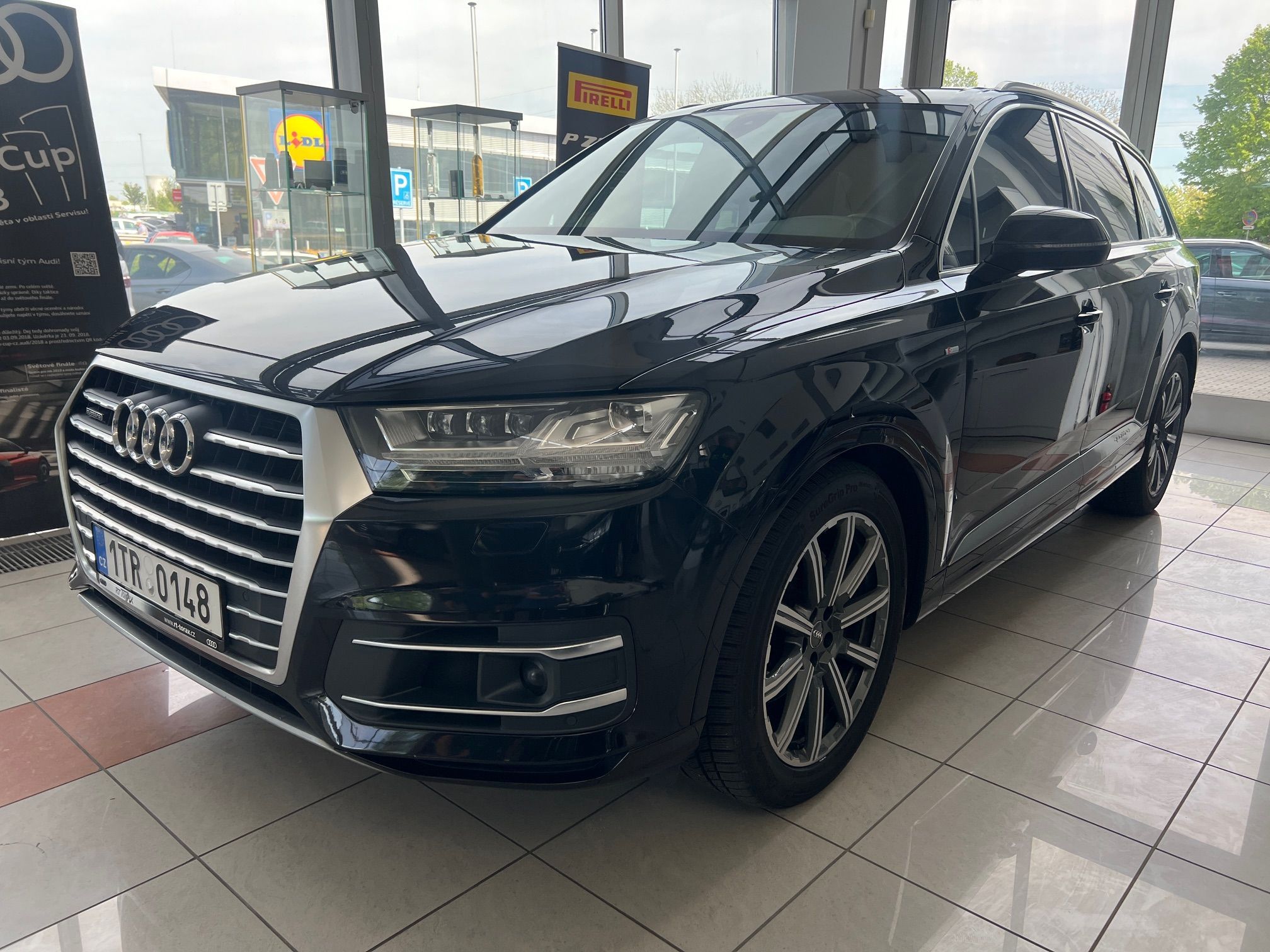 Audi Q7, S-line  50TDI 210kW