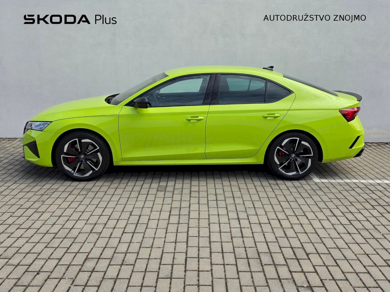 Škoda Octavia, 2,0TSI 195KW DSG RS - fotka 3