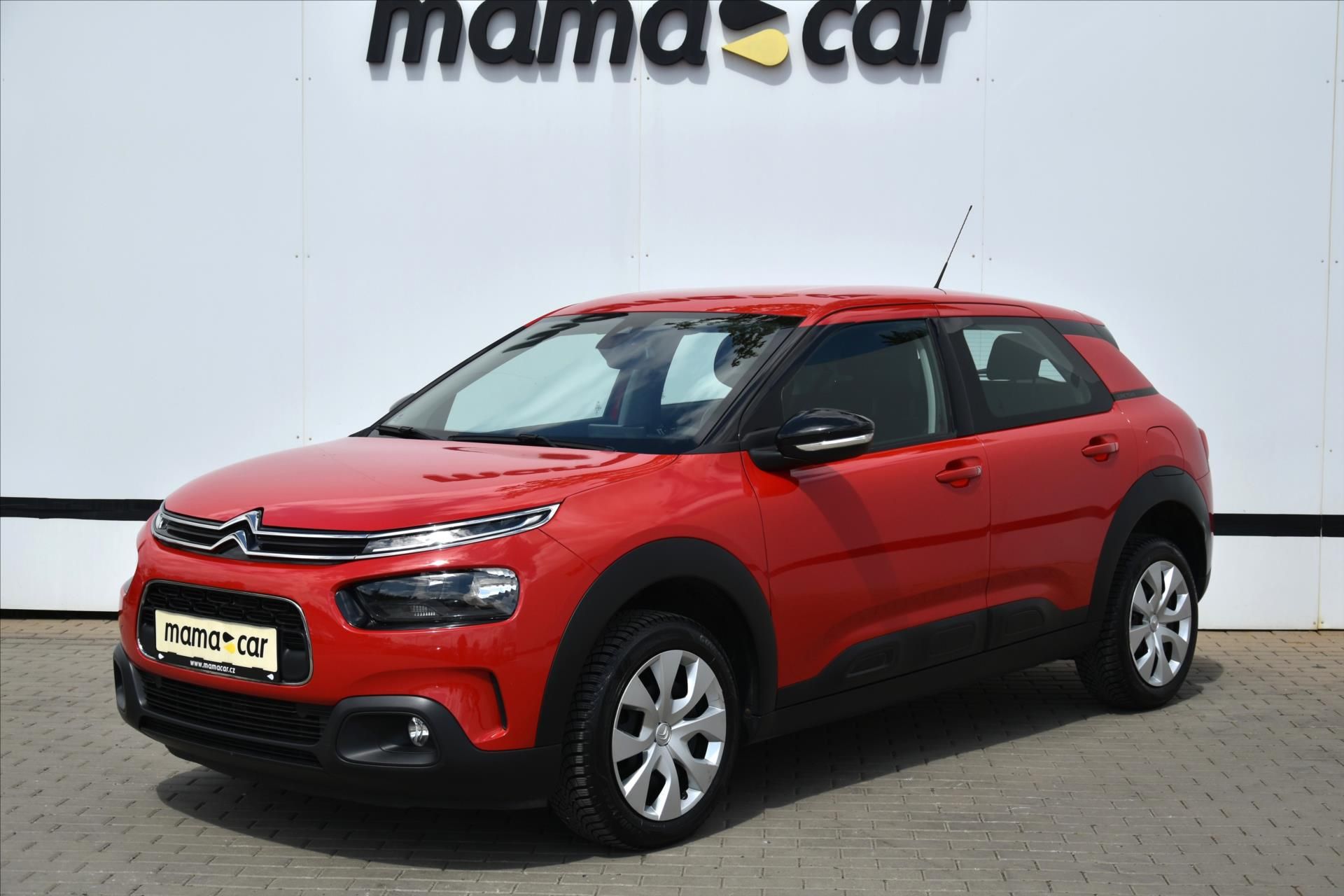 Citroën C4 Cactus, 1.2i SERVISNÍ KNIHA ČR - fotka 3
