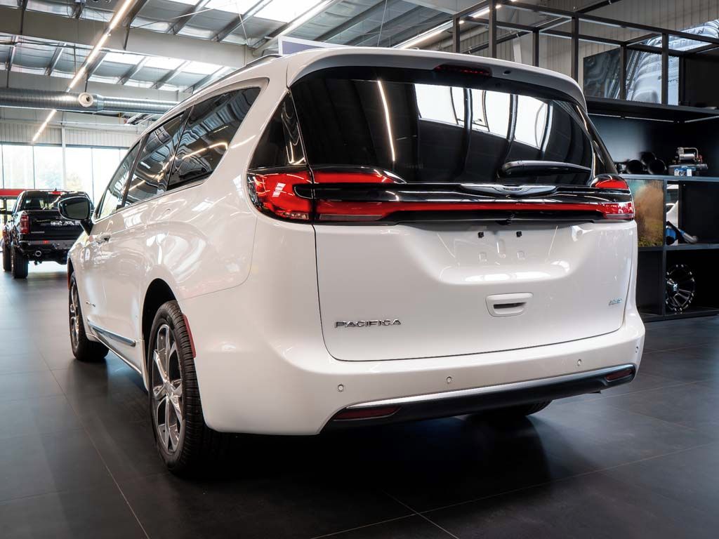 Chrysler Pacifica, 3.6 V6 Pinnacle AWD 2x LCD - fotka 3