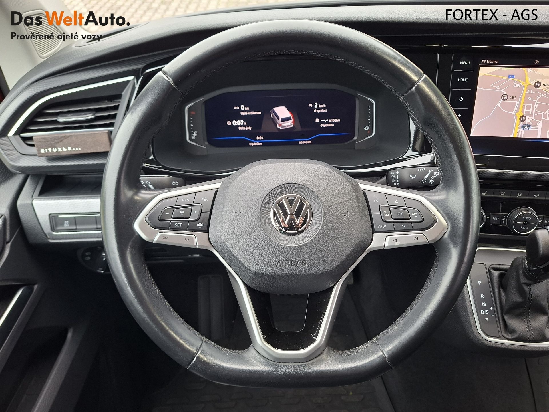 Volkswagen Multivan, Highline,2.0 TDI,146kW,DSG,4Mo - fotka 5