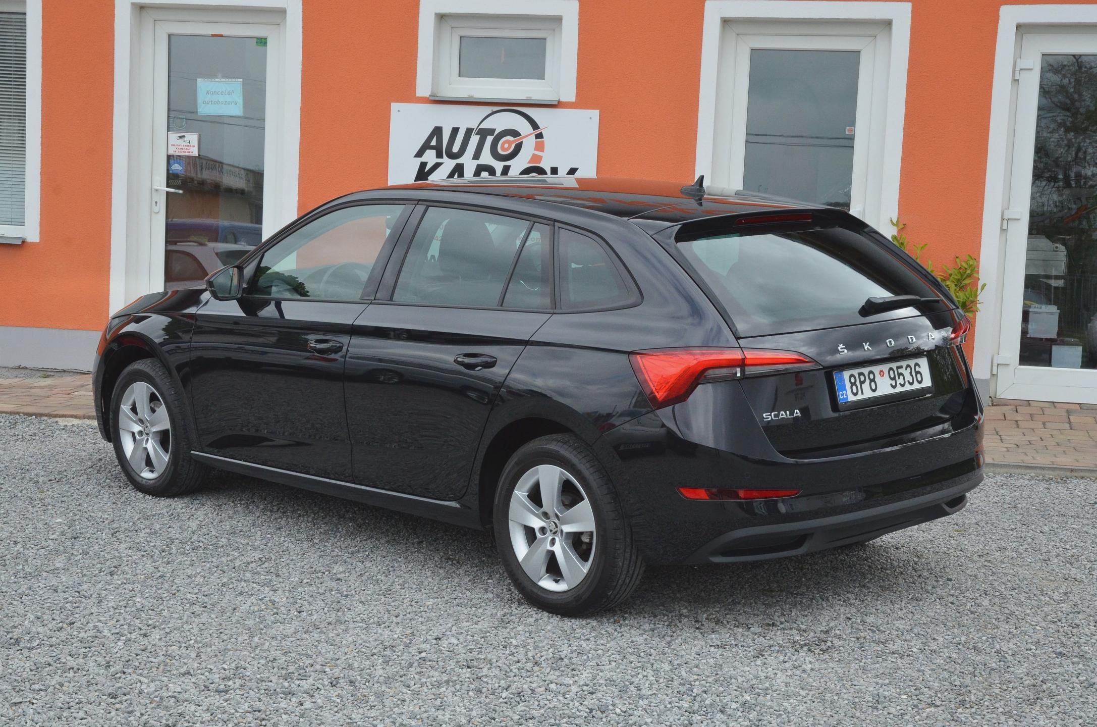 Škoda Scala, 1.0 TSi AMB ČR / 33tkm ZÁRUKA - fotka 4