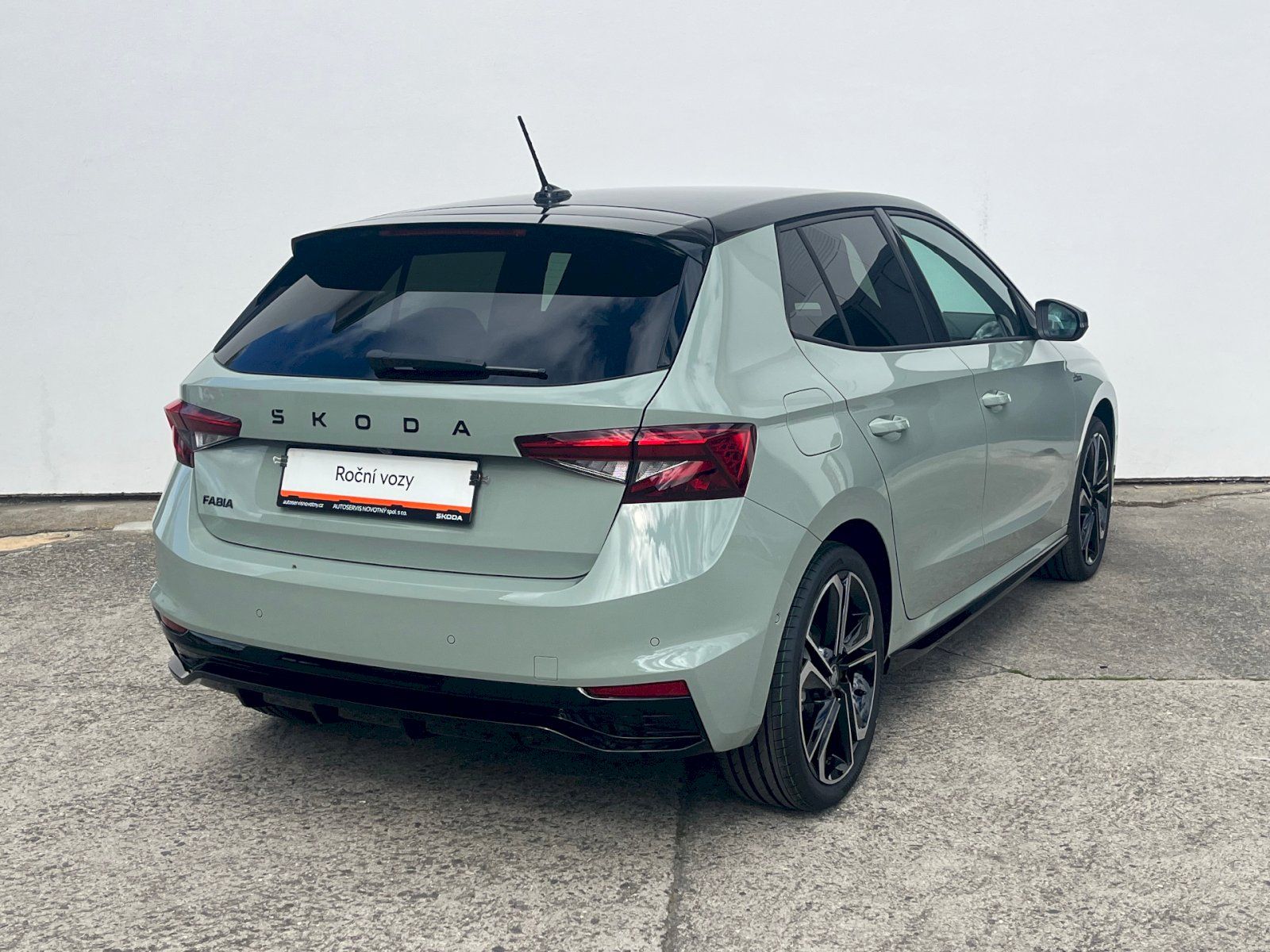 Škoda Fabia, 1,0 TSI 85 kW AT DSG - fotka 2