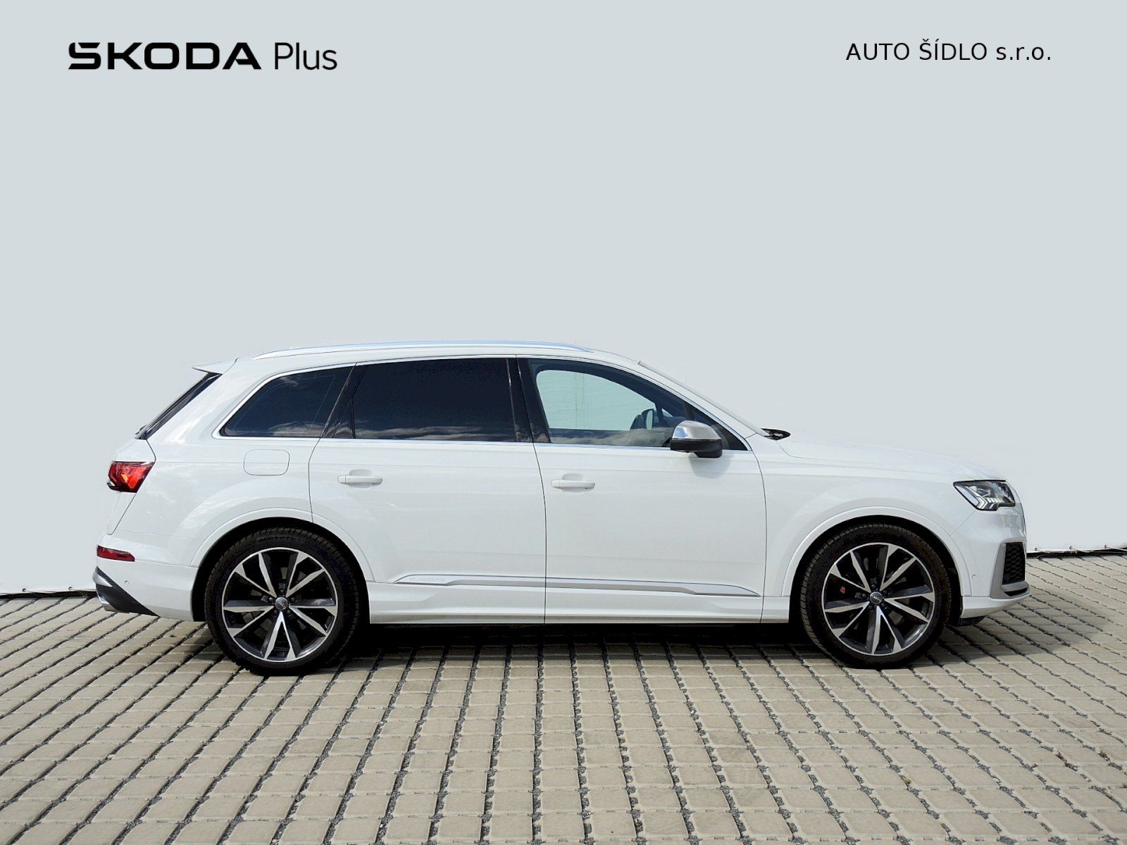 Audi SQ7, 4.0TDI Quattro Tiptronic - fotka 3
