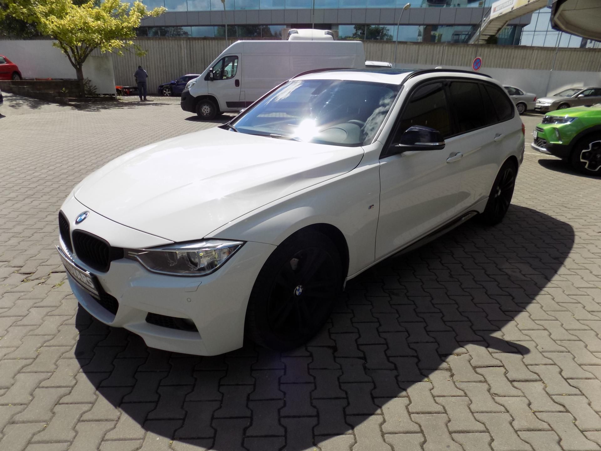 BMW Řada 3, 320 D 135 KW - fotka 3