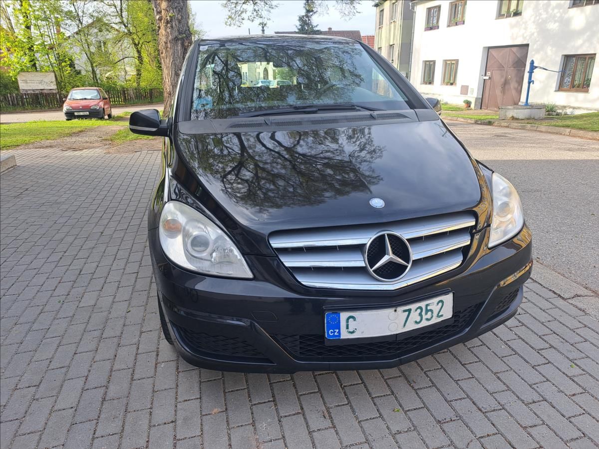 Mercedes-Benz Třídy B, 1,7 B180 i - fotka 2
