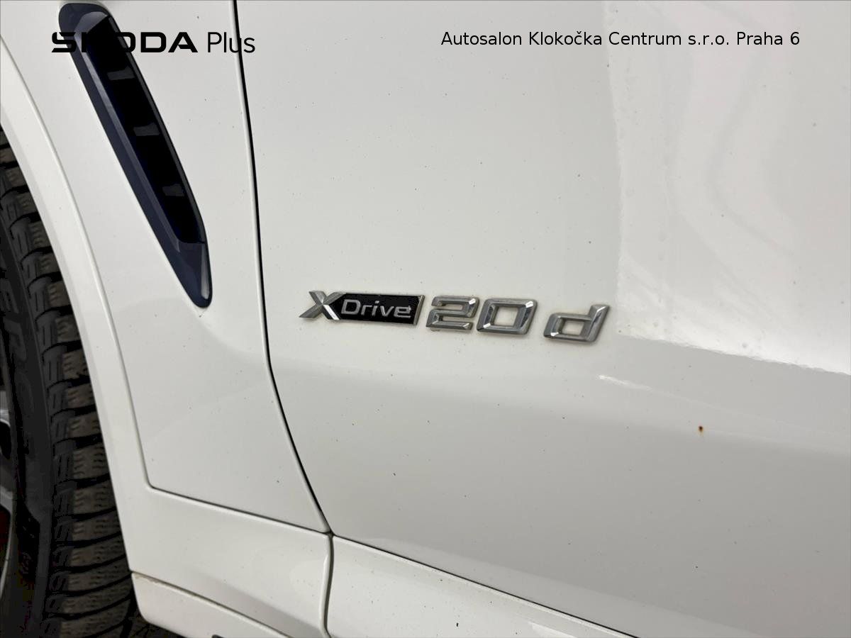 BMW X3, XDrive 20D140 kW M paket Panor - fotka 5
