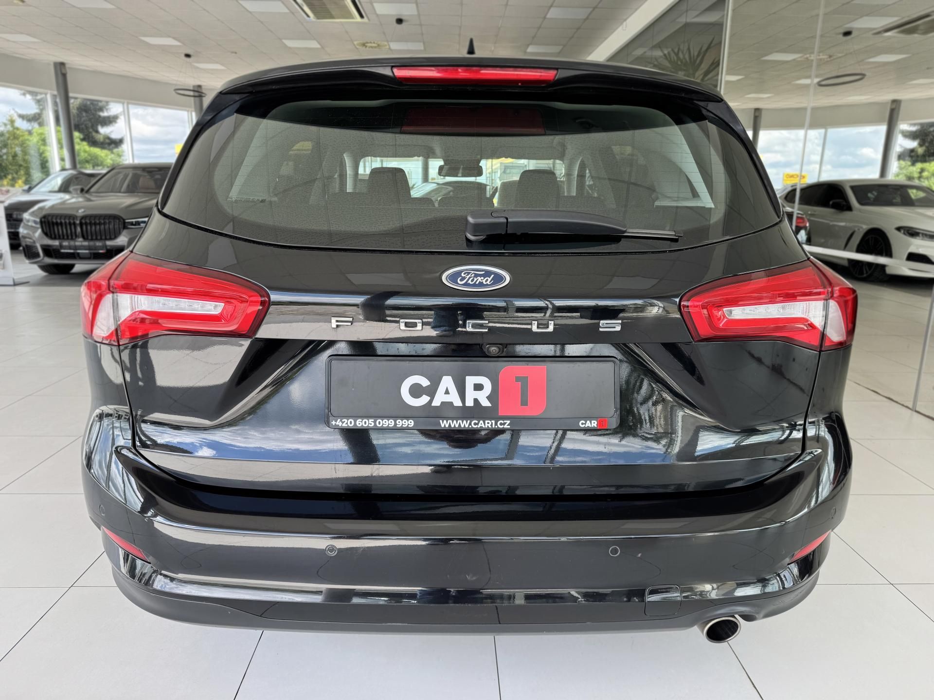Ford Focus, 1,5EB*88kW*AUT*Titanium*Kamera - fotka 6