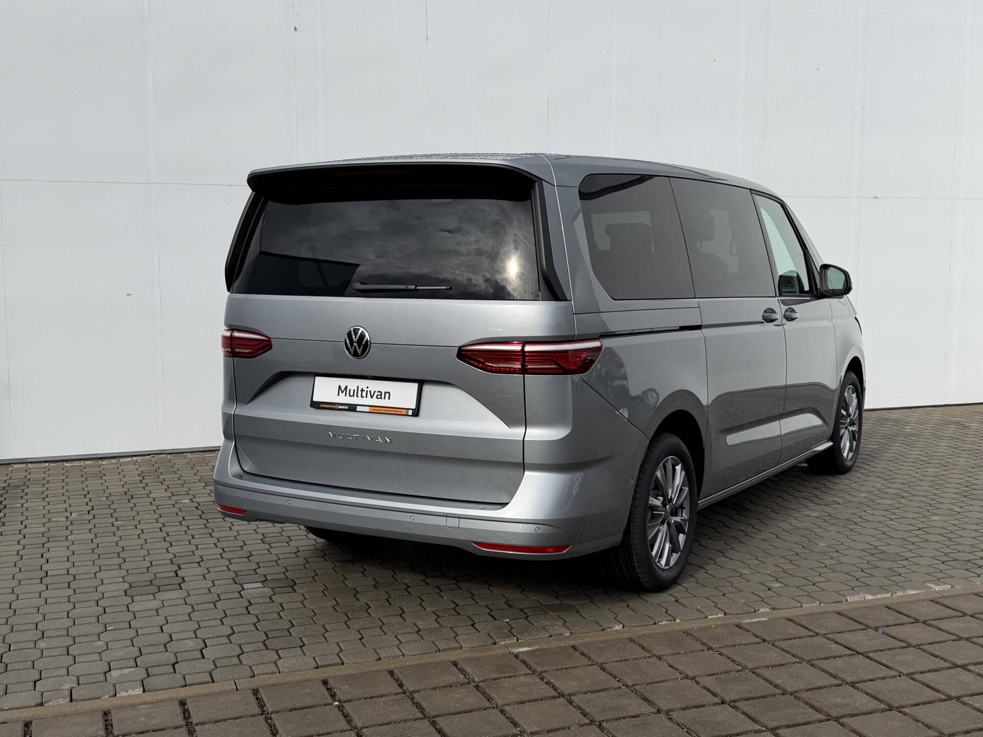 Volkswagen Multivan, Long Life 7DSG 2,0TSI - fotka 2