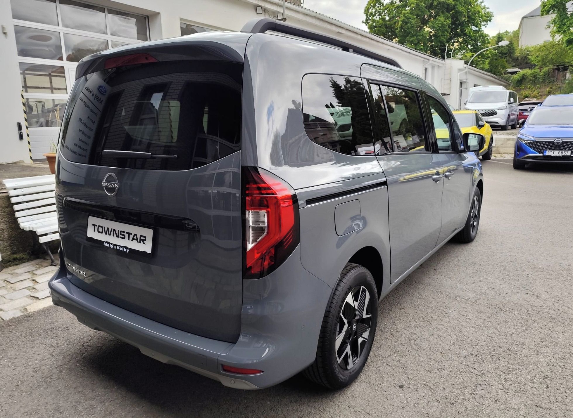 Nissan Townstar, Combi 1.3 Dig-T - M6 130 PS 2W - fotka 4