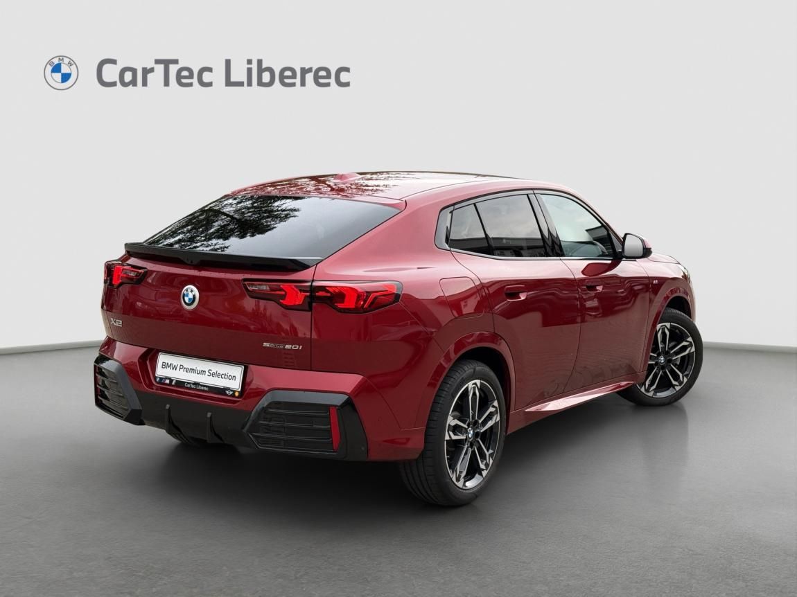 BMW X2, sDrive20i - fotka 3