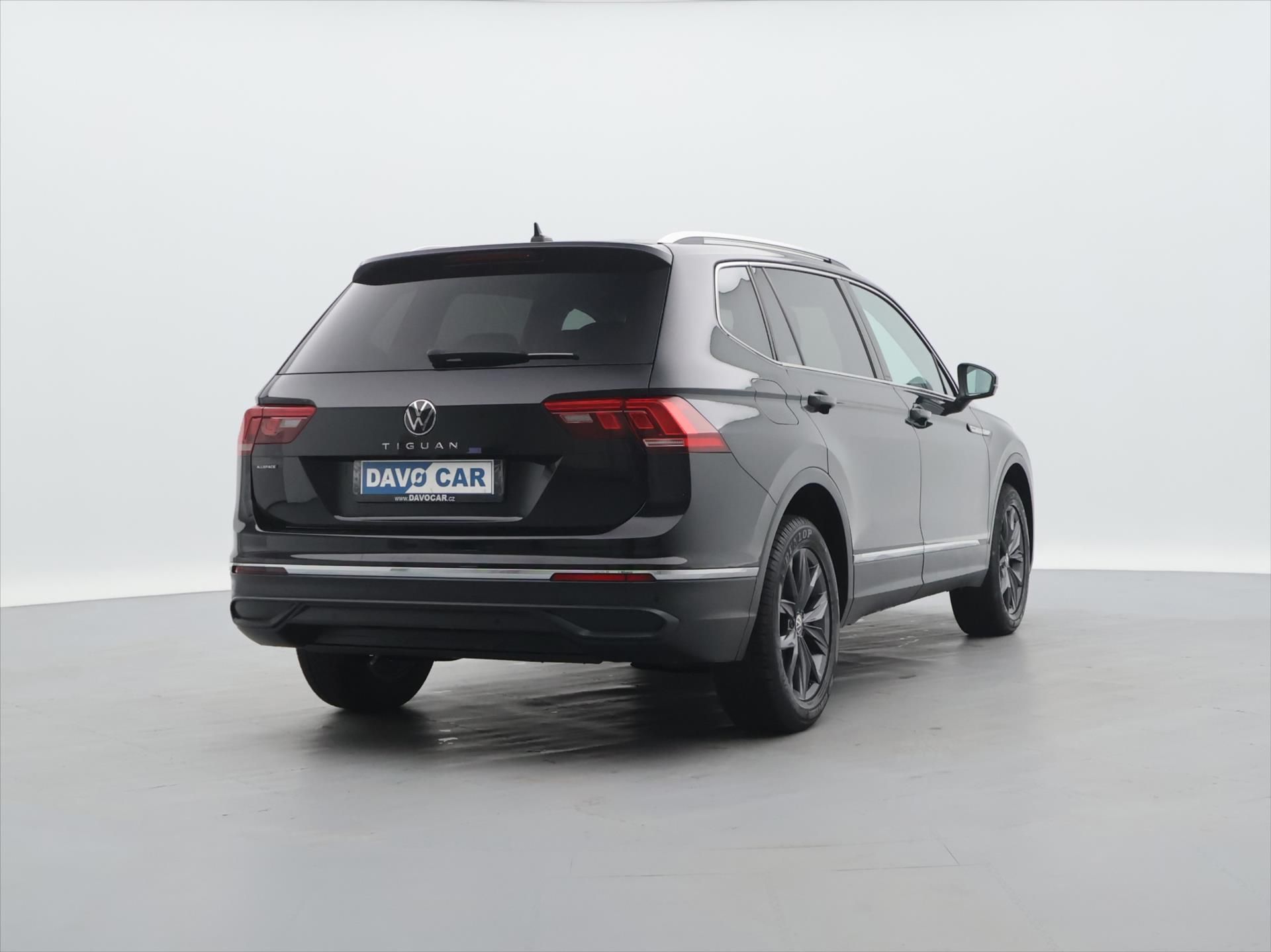 Volkswagen Tiguan Allspace, 1,5 TSI 110 kW Life DSG DPH CZ - fotka 5