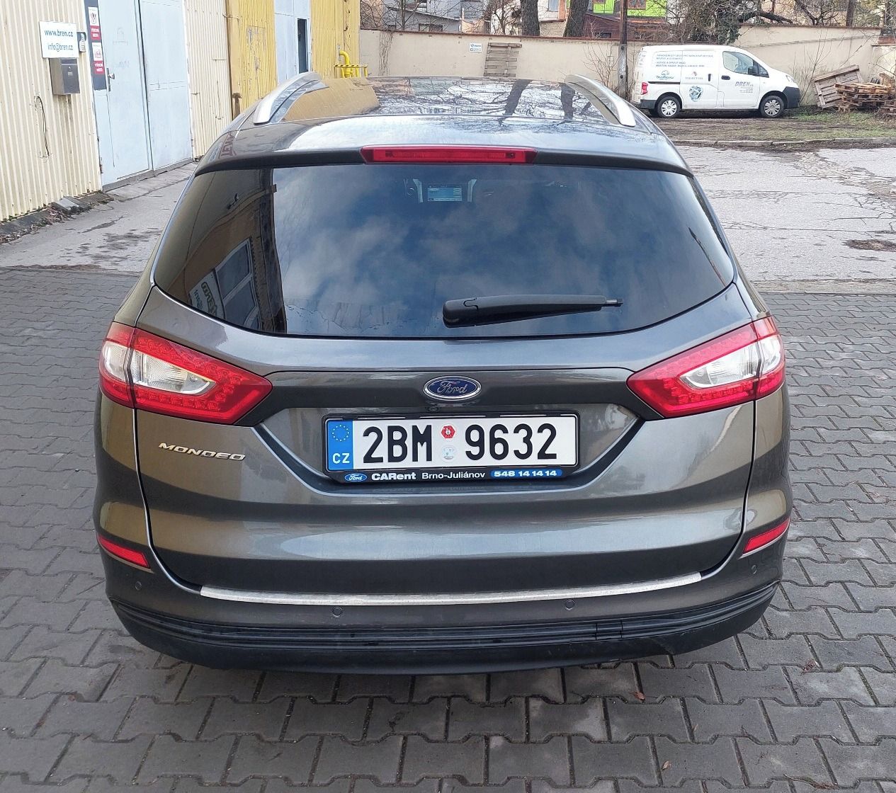 Ford Mondeo - fotka 3