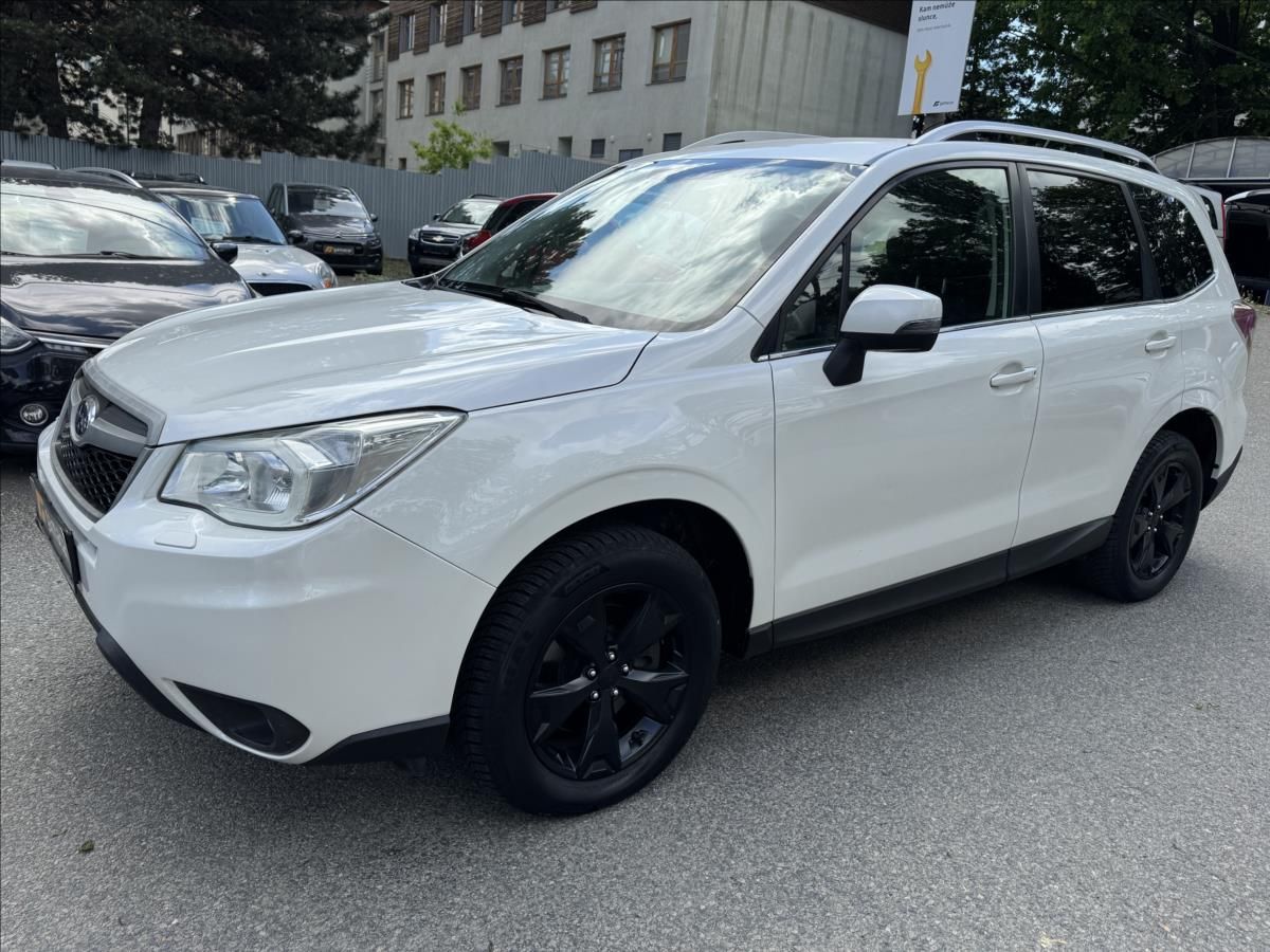 Subaru Forester, 2,0 facelift+Xenon - fotka 3