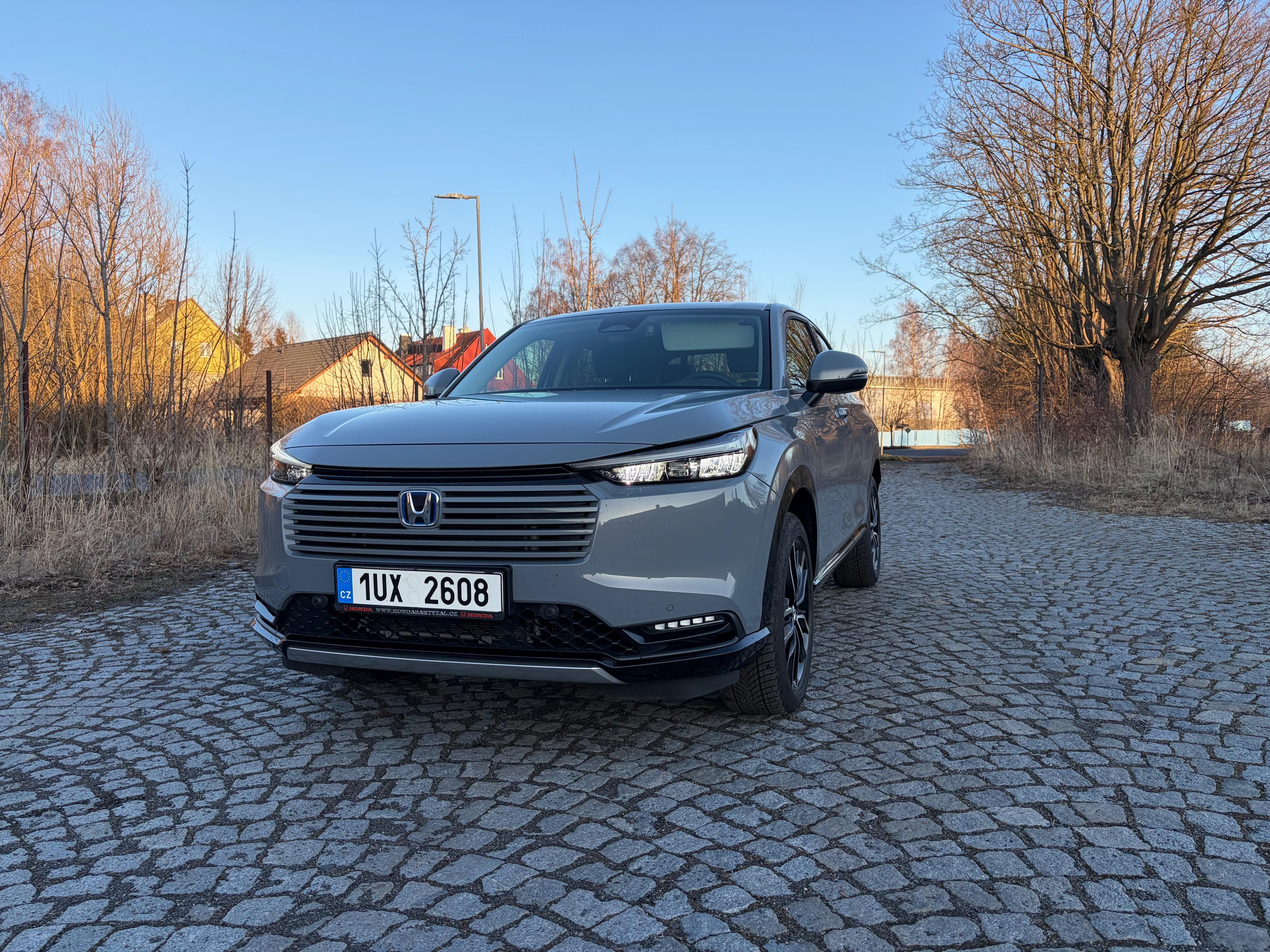 Honda HR-V, Advance, šedá, záruka Honda
